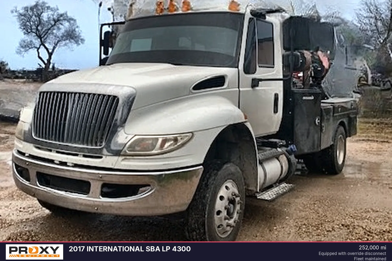 2017 INTERNATIONAL SBA LP 4300 - view 2 of 28