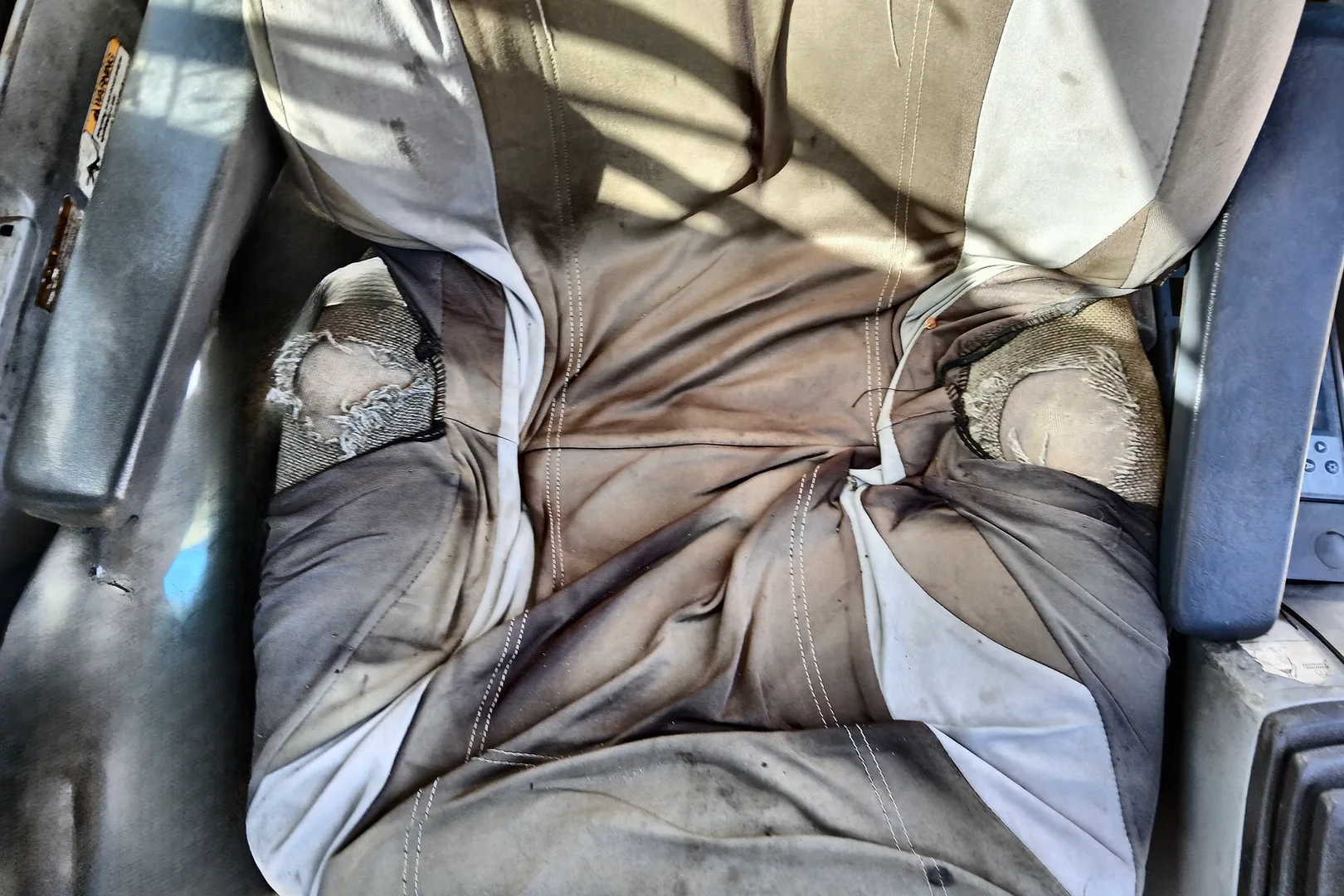 1993 KOBELCO SK210LC - view 20 of 23