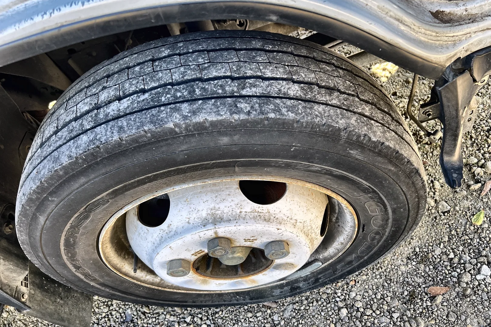 2019 ISUZU NPR HD - view 15 of 30