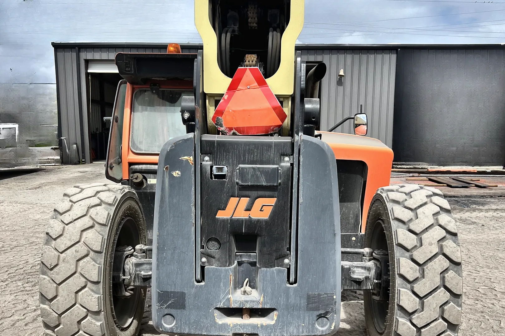 2017 JLG 1255 - view 9 of 33