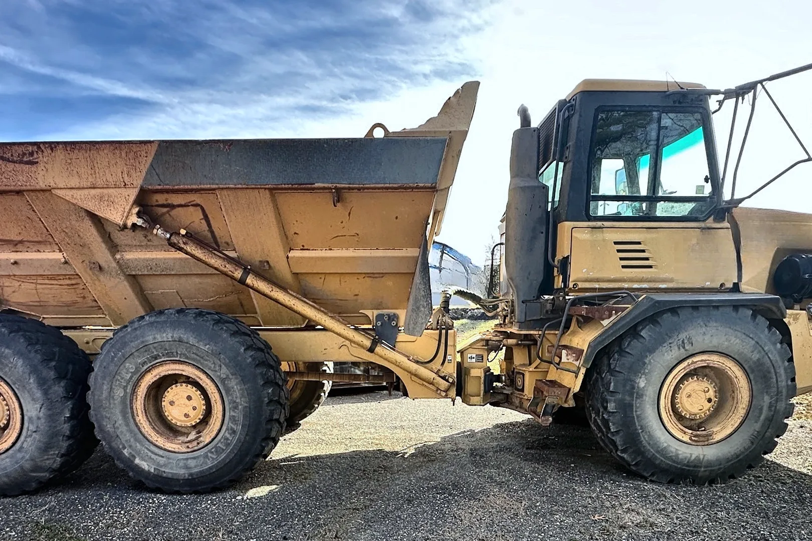 2006 DEERE 300D - view 6 of 47