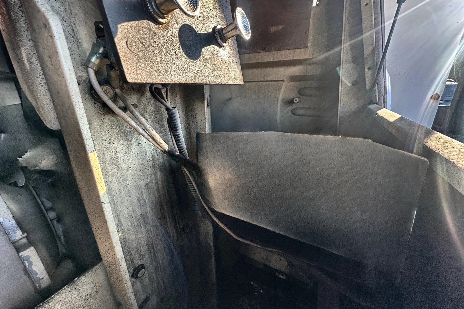 2006 STERLING L7500 - view 6 of 49