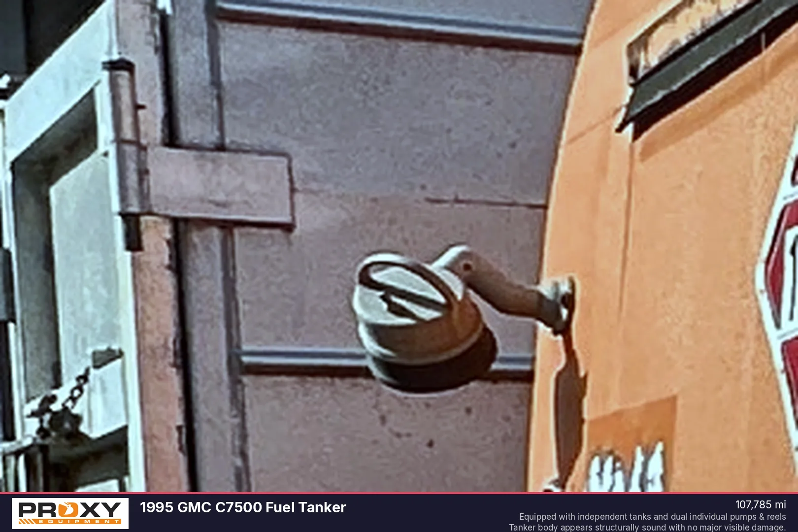 1995 GMC C7500 Fuel Tanker - view 2 of 44