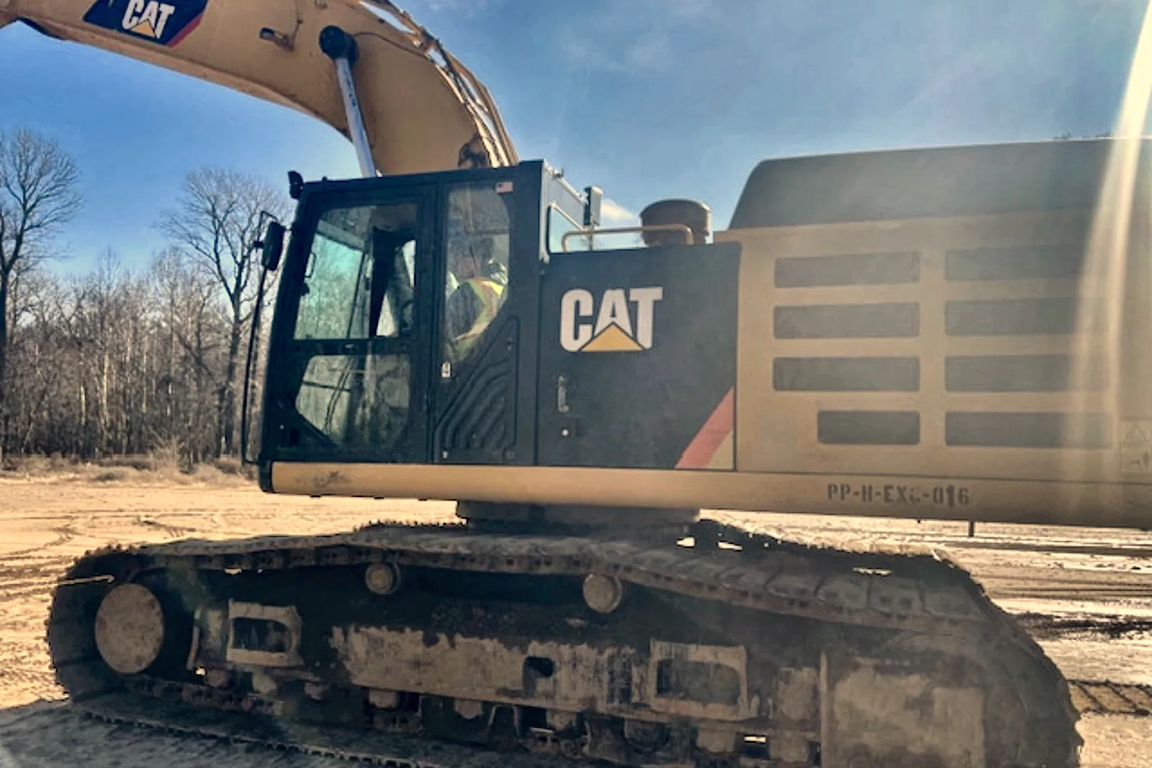 2017 CATERPILLAR 349FL - view 8 of 46