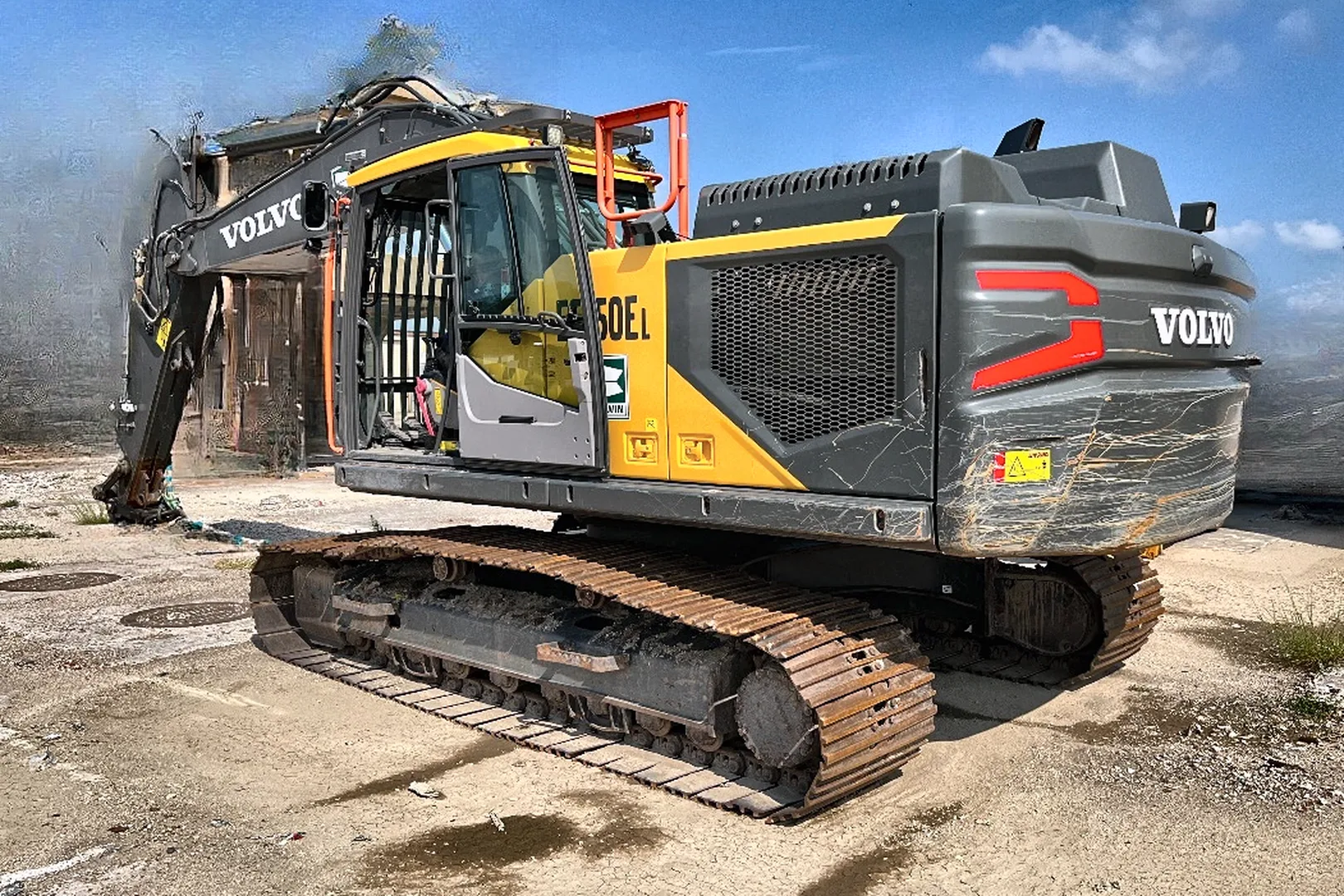 2021 VOLVO EC250EL - view 7 of 10