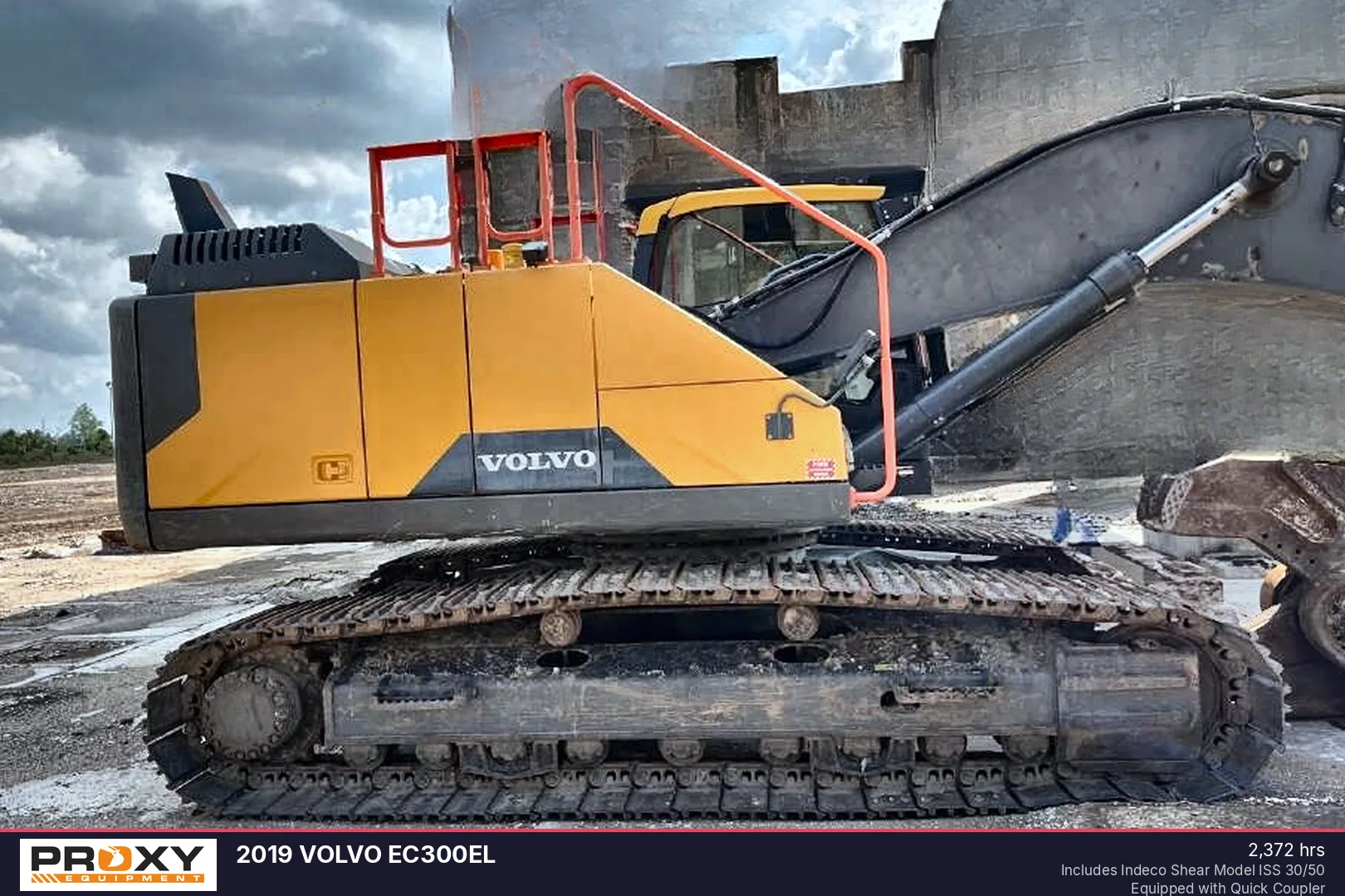 2019 VOLVO EC300EL - view 4 of 8