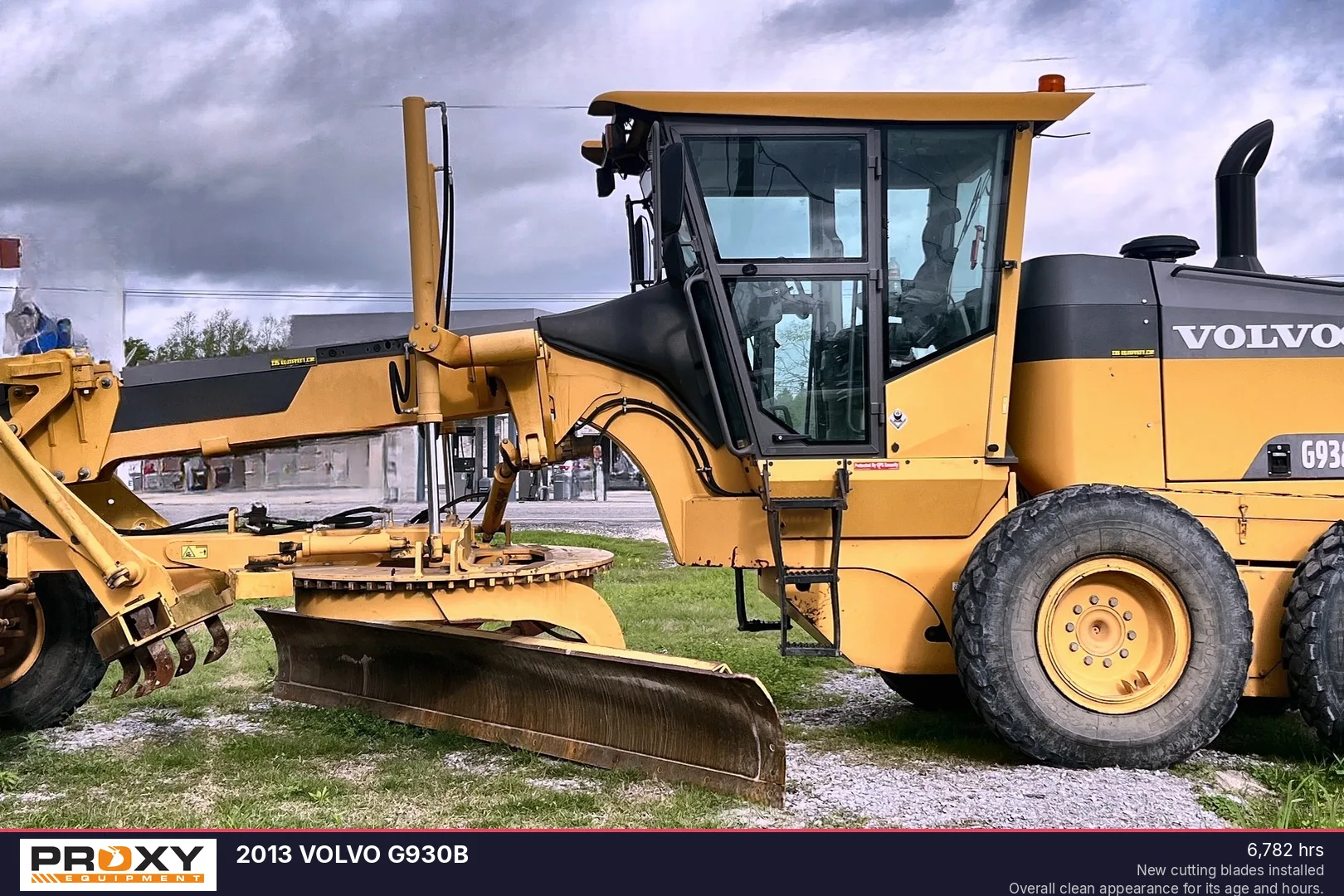 2013 VOLVO G930B - view 2 of 37