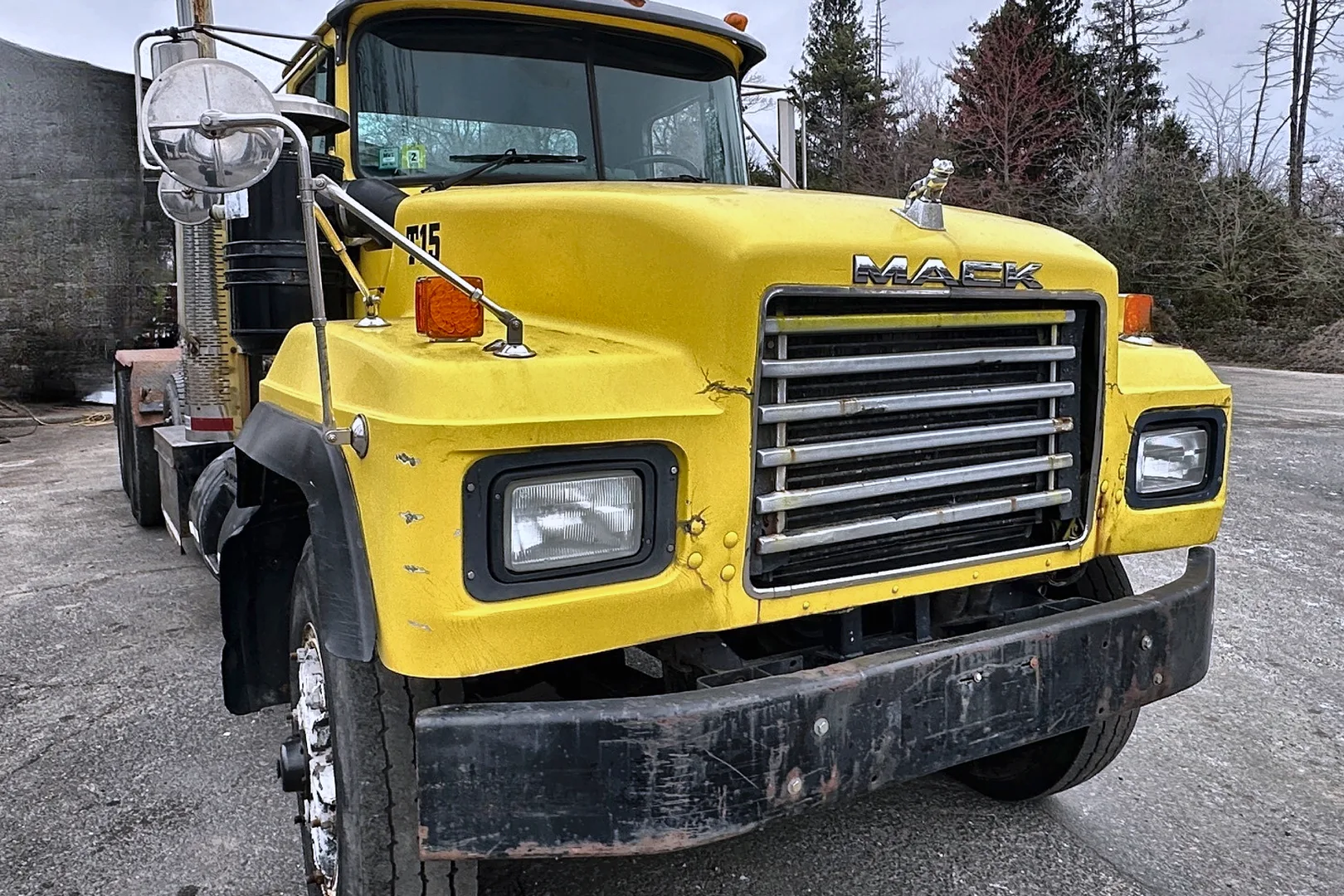 2000 MACK RD688S - view 17 of 42