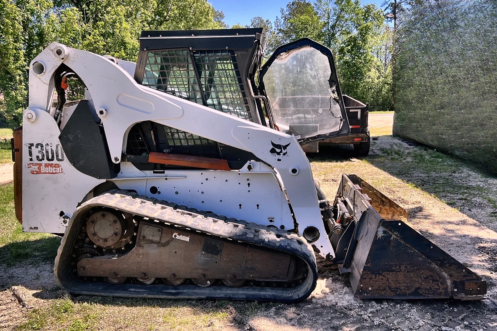2007 BOBCAT T300 - view 7 of 36