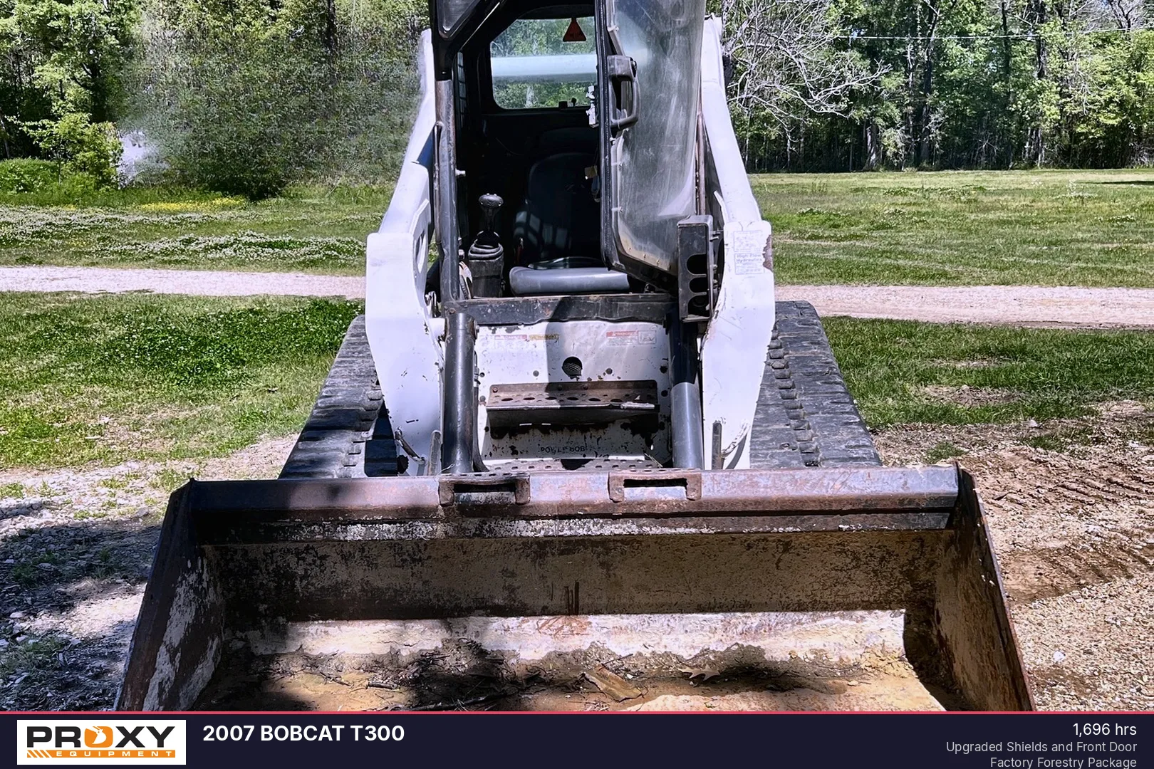 2007 BOBCAT T300 - view 4 of 36
