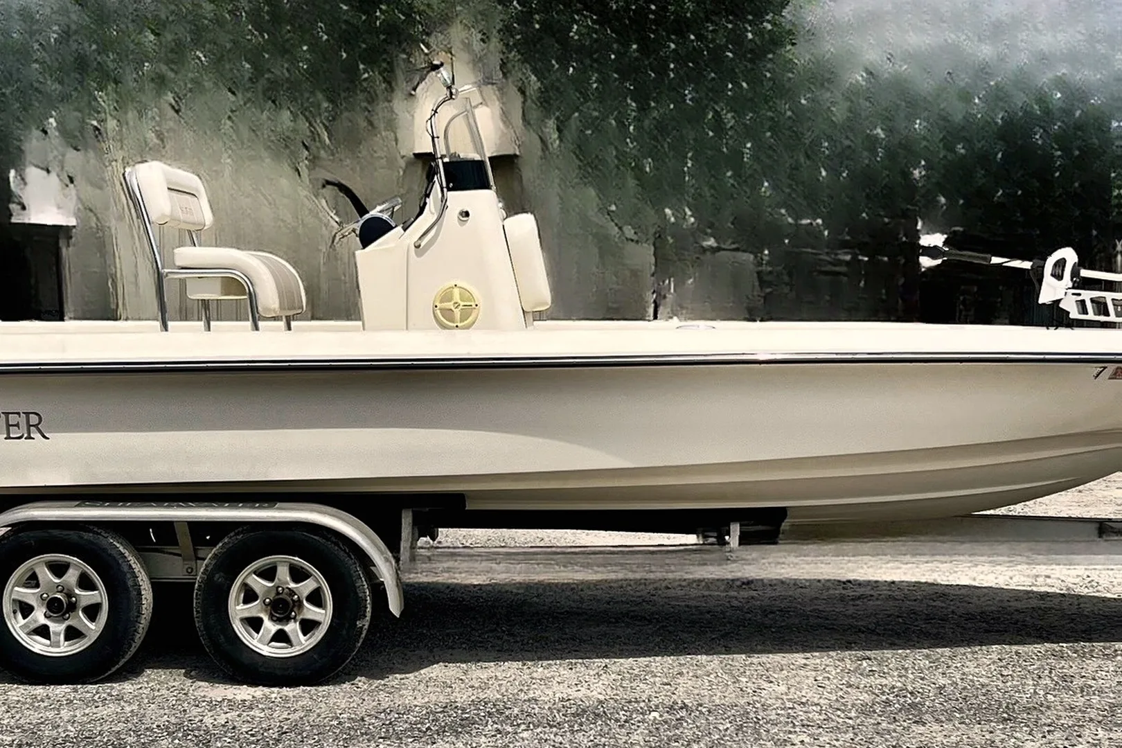 2011 SHEARWATER BOAT 23TE Bay Boat - view 8 of 29