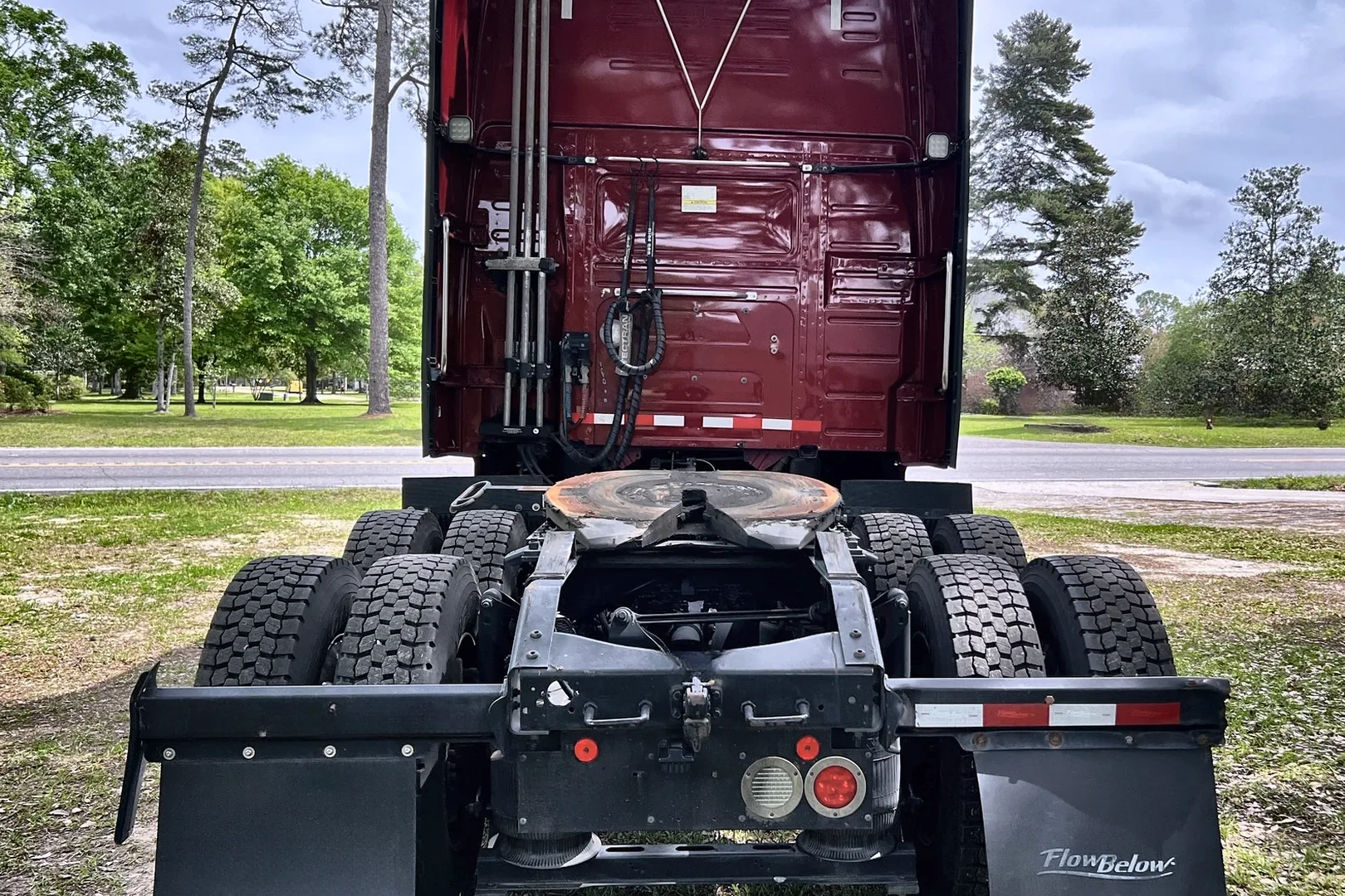 2019 VOLVO VNL860 - view 18 of 51