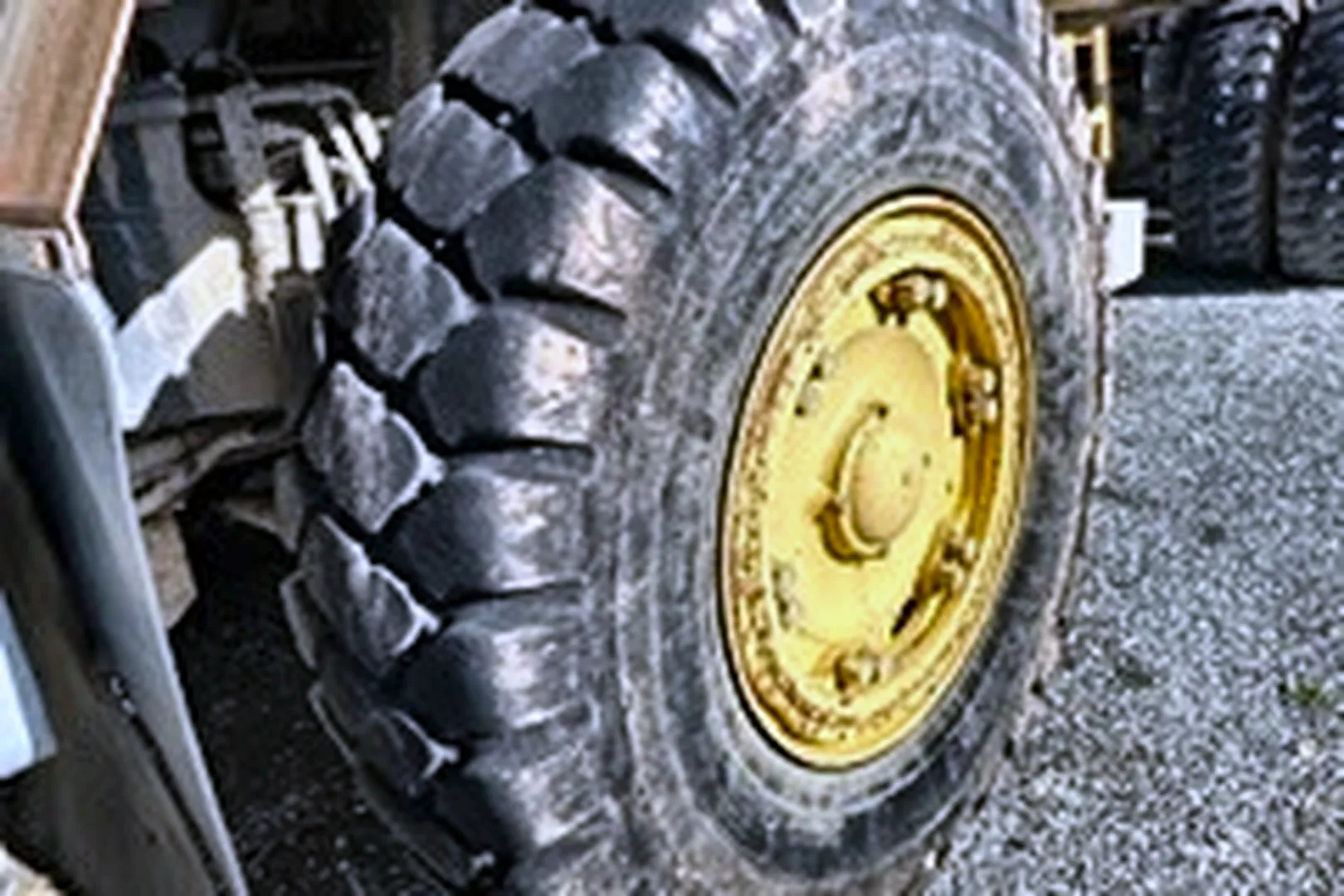 2007 KOMATSU HD 325-7 - view 16 of 22