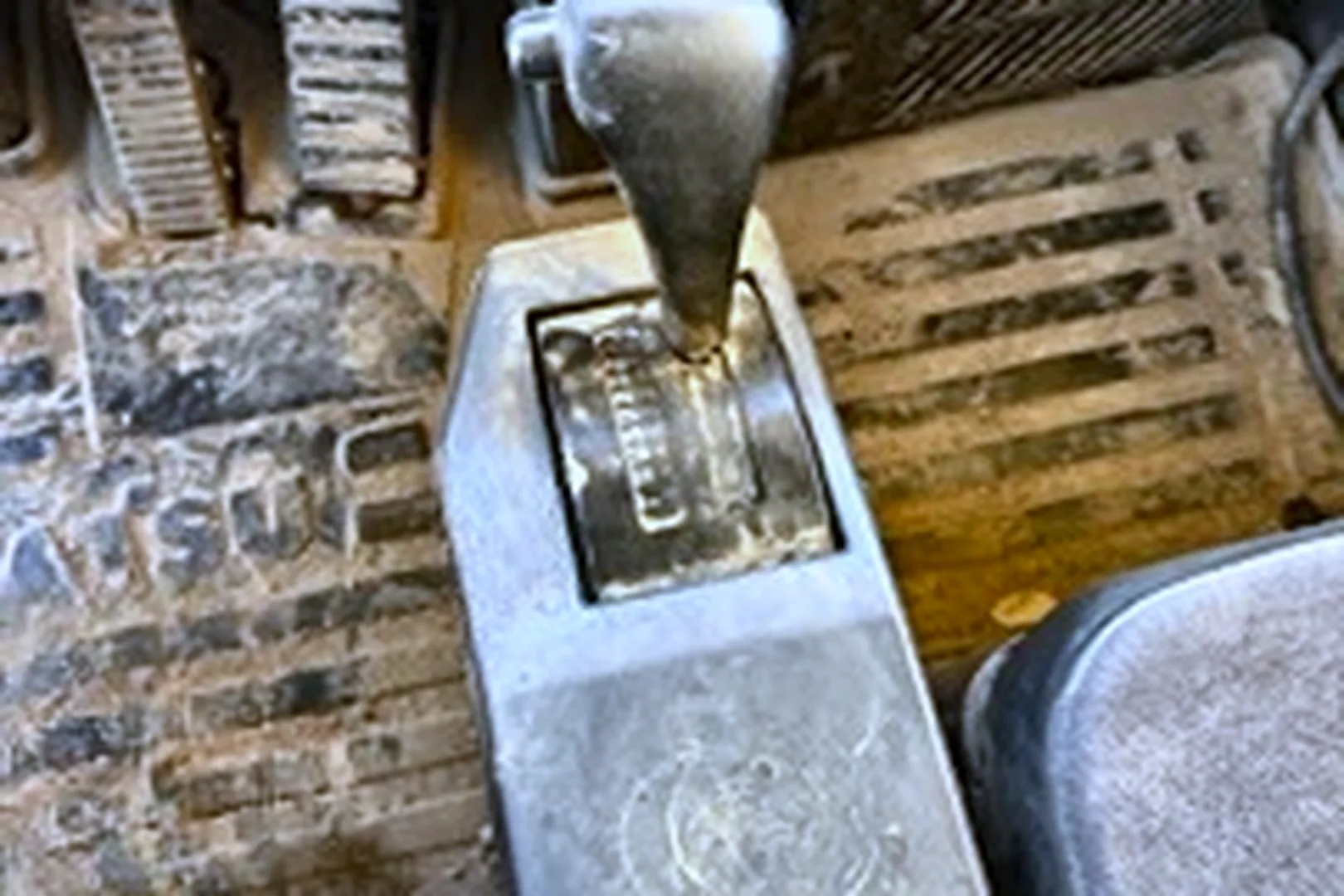 2007 KOMATSU HD 325-7 - view 17 of 22