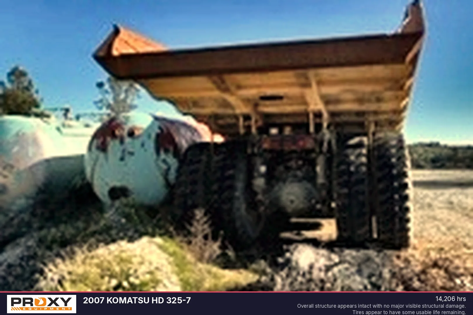 2007 KOMATSU HD 325-7 - view 2 of 22