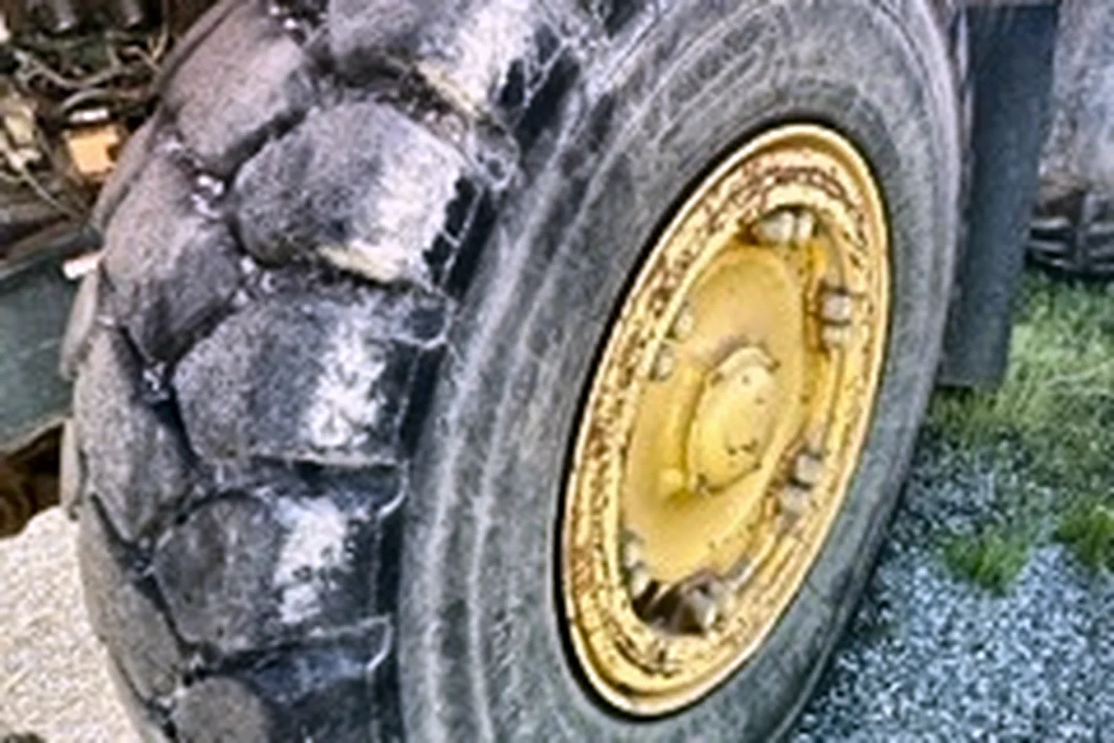 2007 KOMATSU HD 325-7 - view 11 of 23