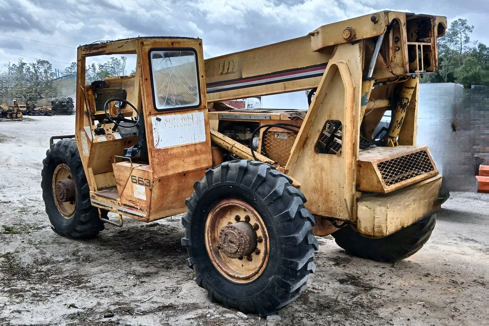 1998 GEHL 663 - view 7 of 22