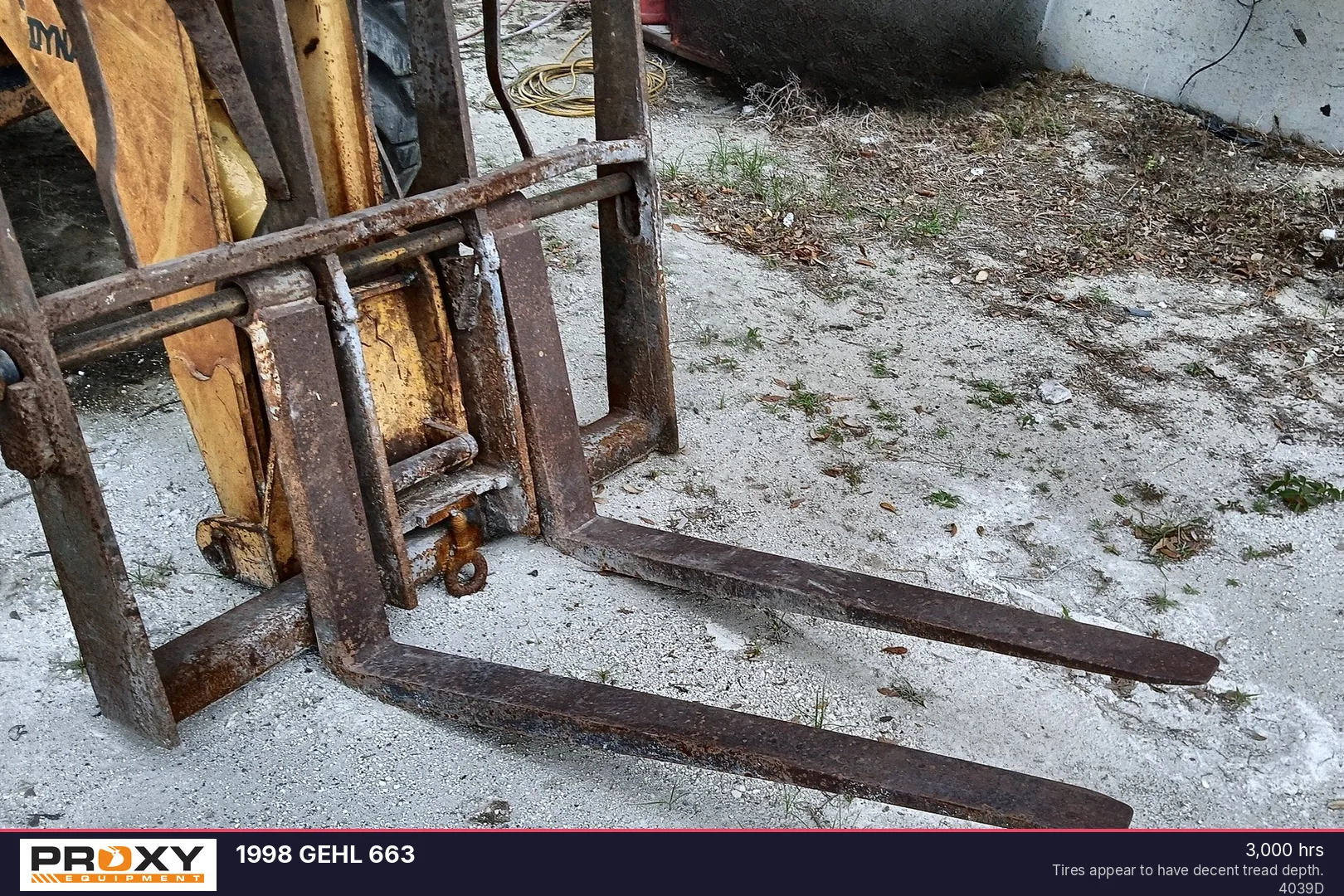 1998 GEHL 663 - view 5 of 22