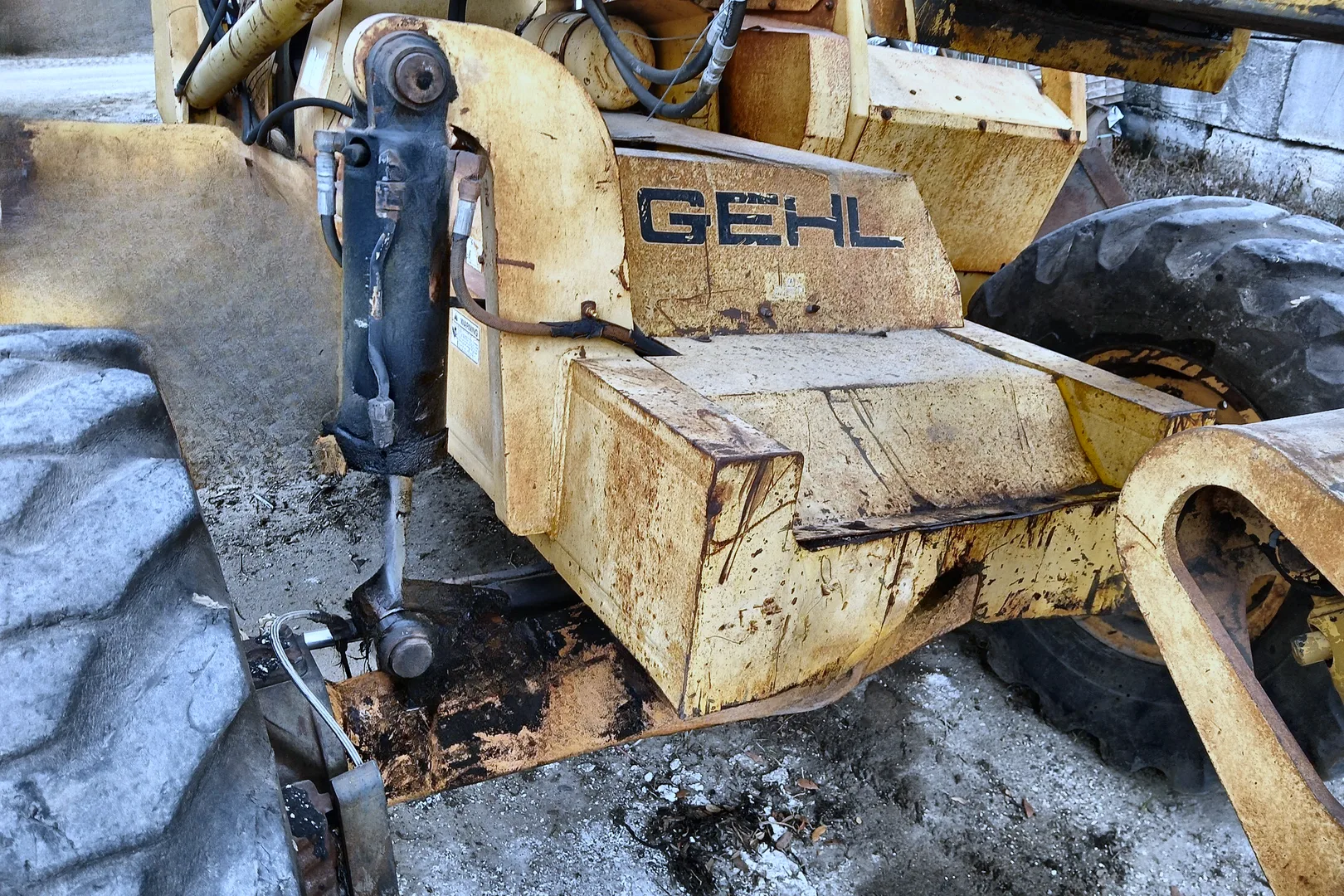 1998 GEHL 663 - view 10 of 22