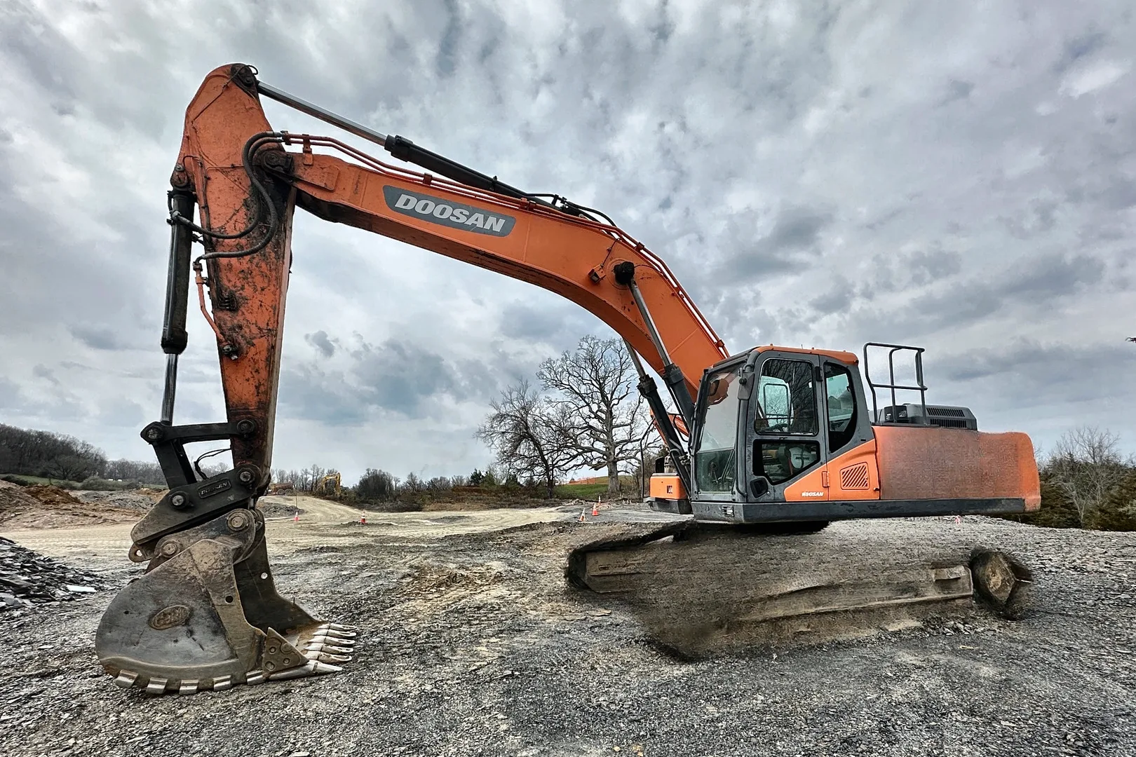 2015 DOOSAN DX350LC-5 - view 11 of 55
