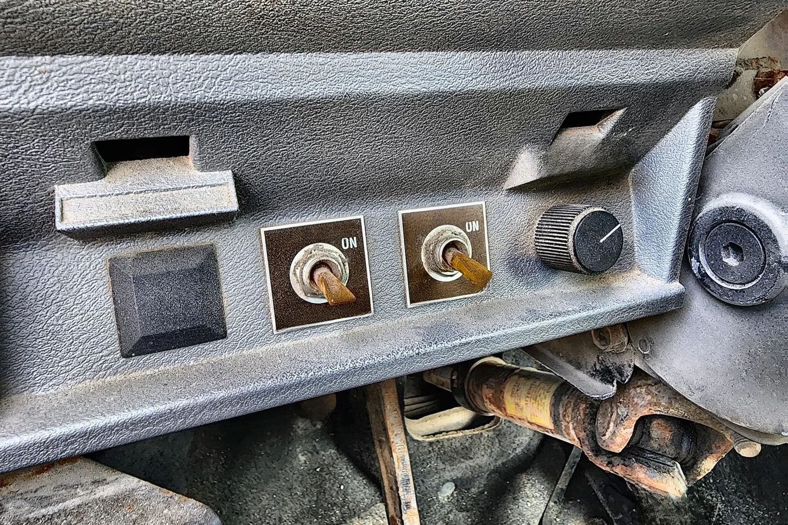 1998 MACK CH613 - view 15 of 41