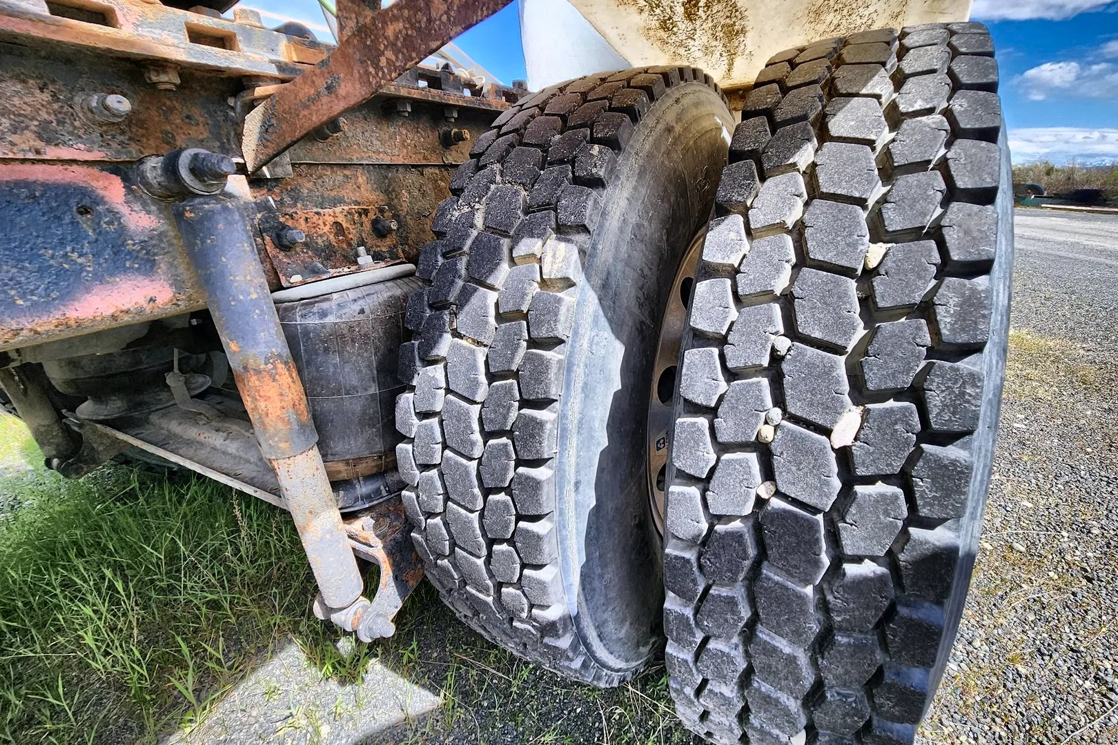 1998 MACK CH613 - view 16 of 41