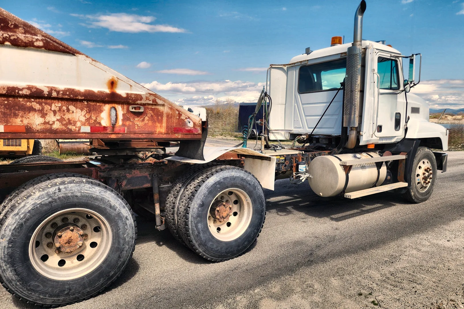 1998 MACK CH613 - view 17 of 41