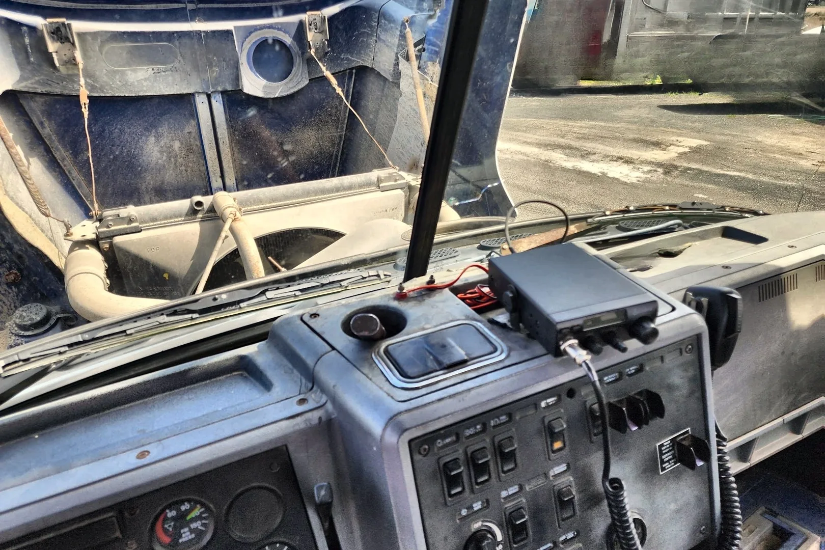 1998 MACK CH613 - view 19 of 41