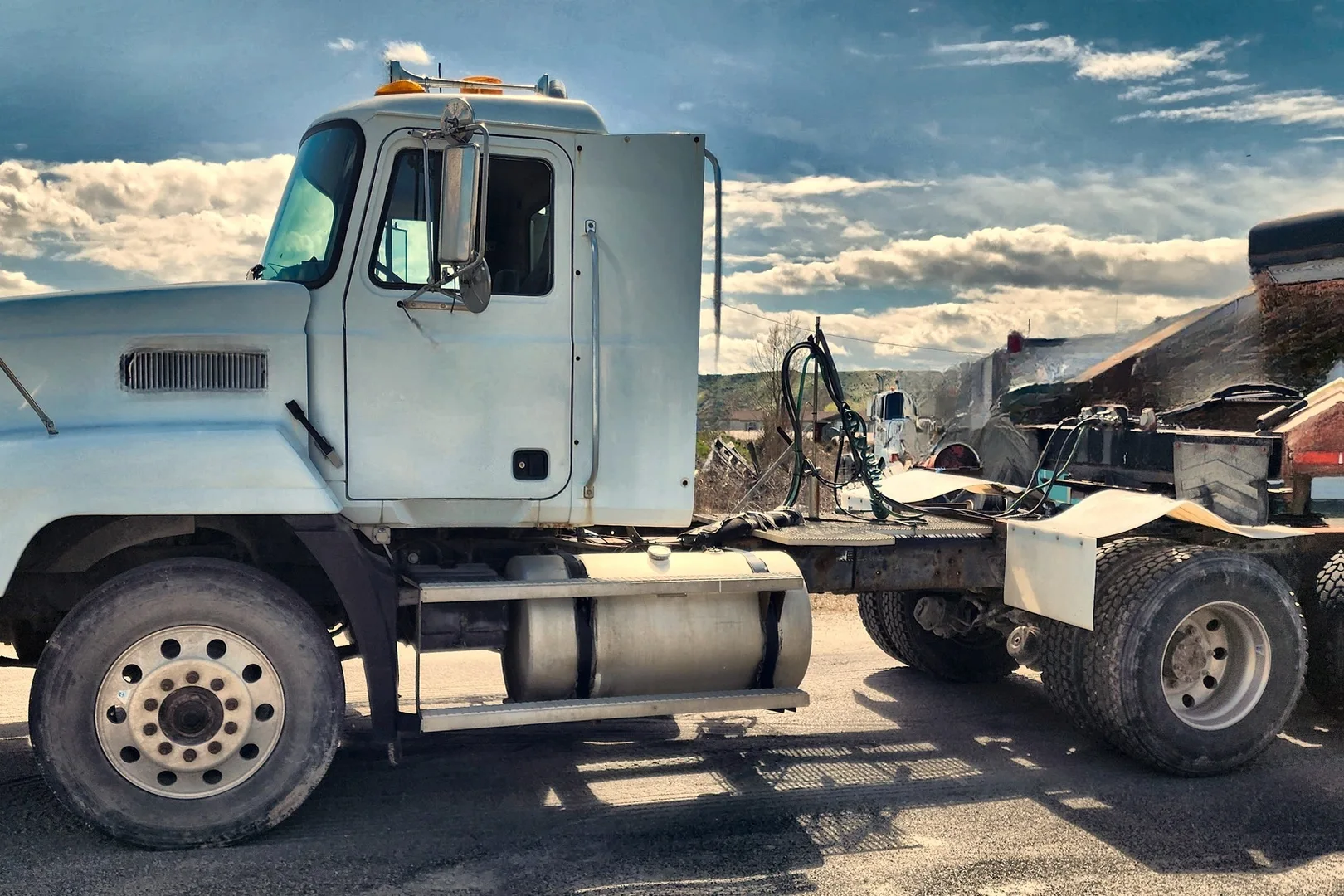 1998 MACK CH613 - view 12 of 41