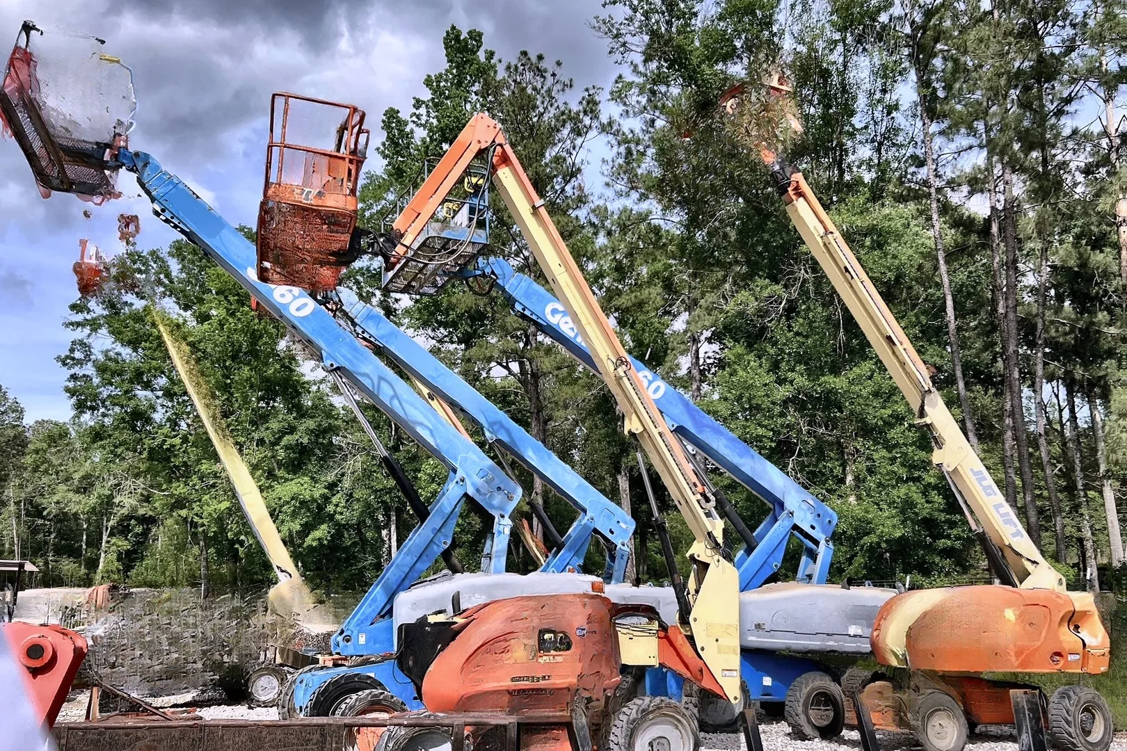 2006 GENIE S60 - view 16 of 33