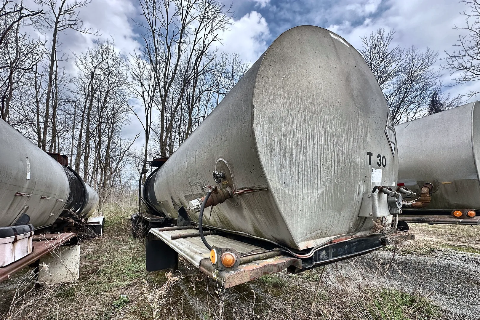1988 FRUEHAUF 7,000 Tanker - view 7 of 18