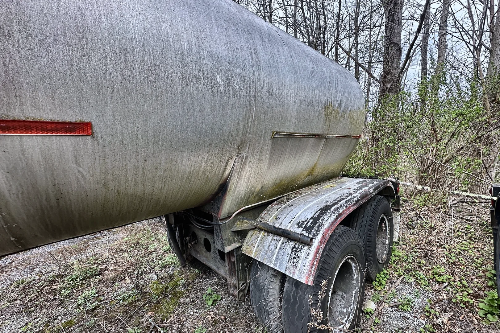1988 FRUEHAUF 7,000 Tanker - view 6 of 18