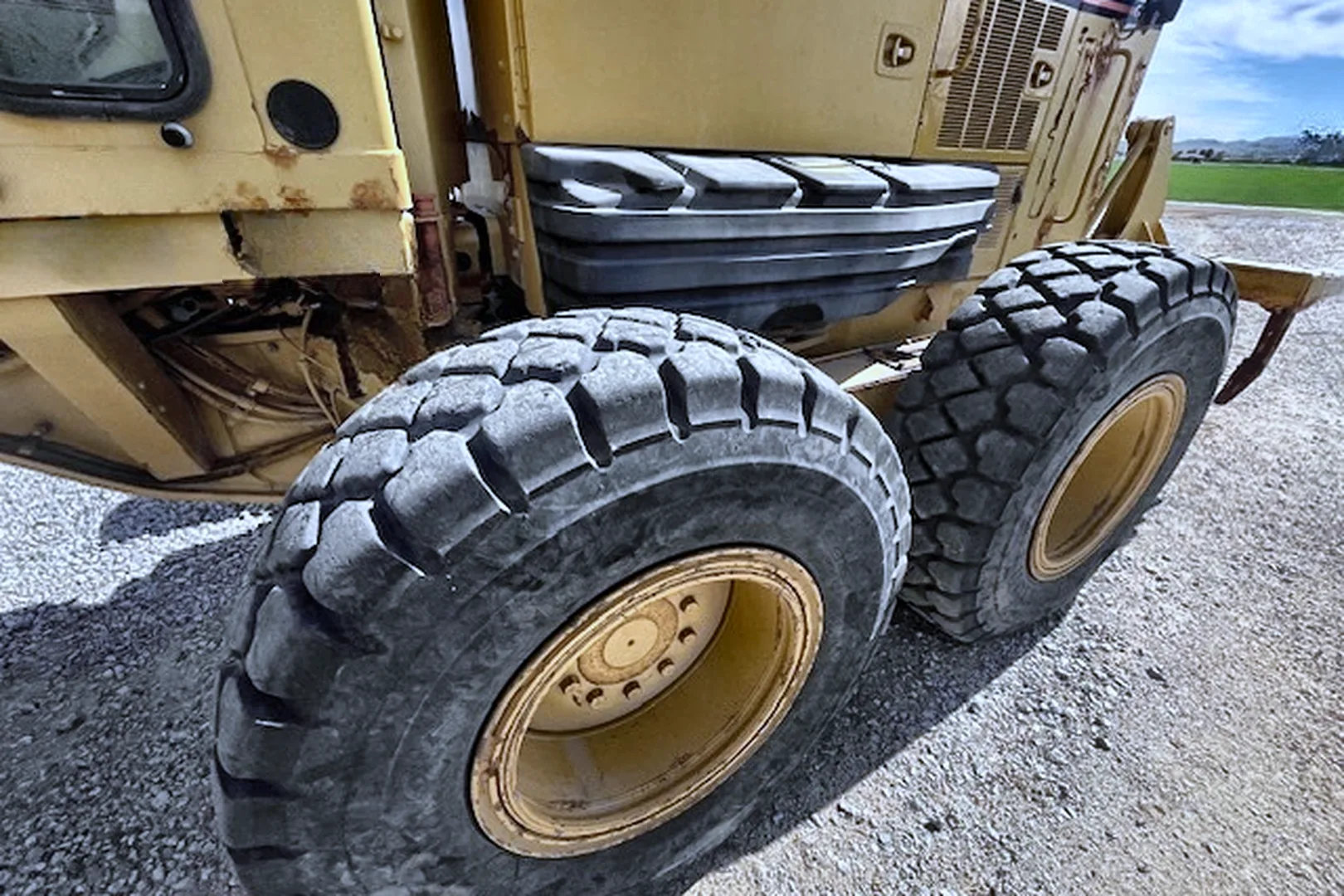 2005 CATERPILLAR 140H VHP - view 9 of 22