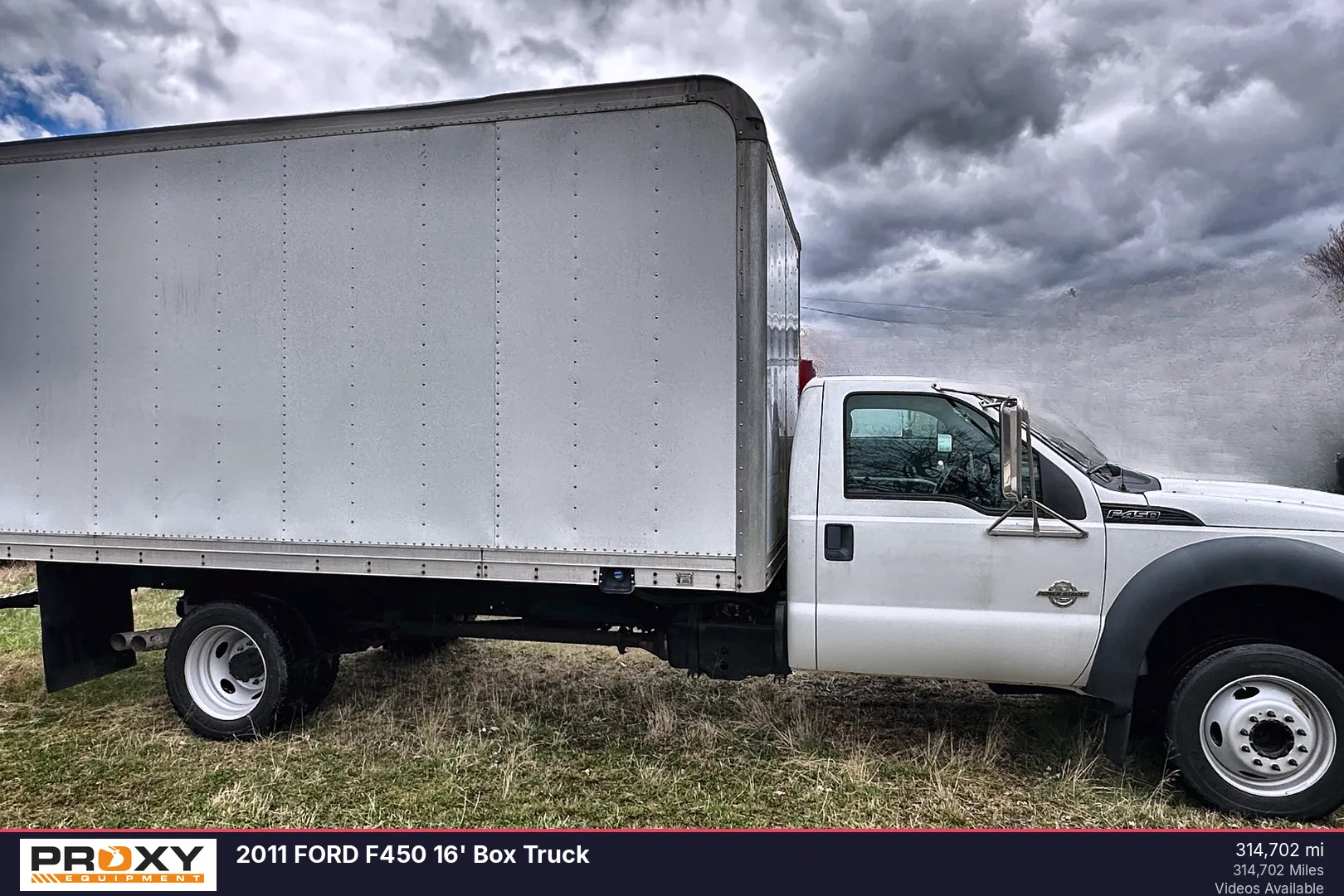 2011 FORD F450 16' Box Truck - view 2 of 43
