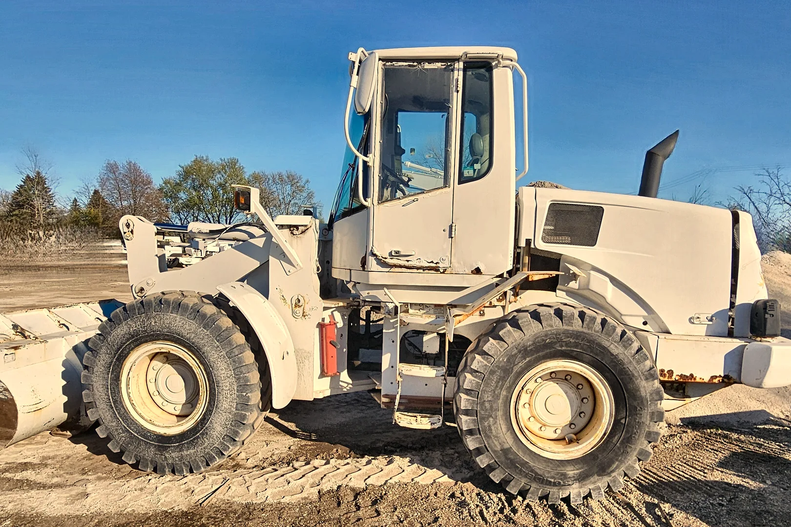 2006 NEW HOLLAND LW130B - view 11 of 34