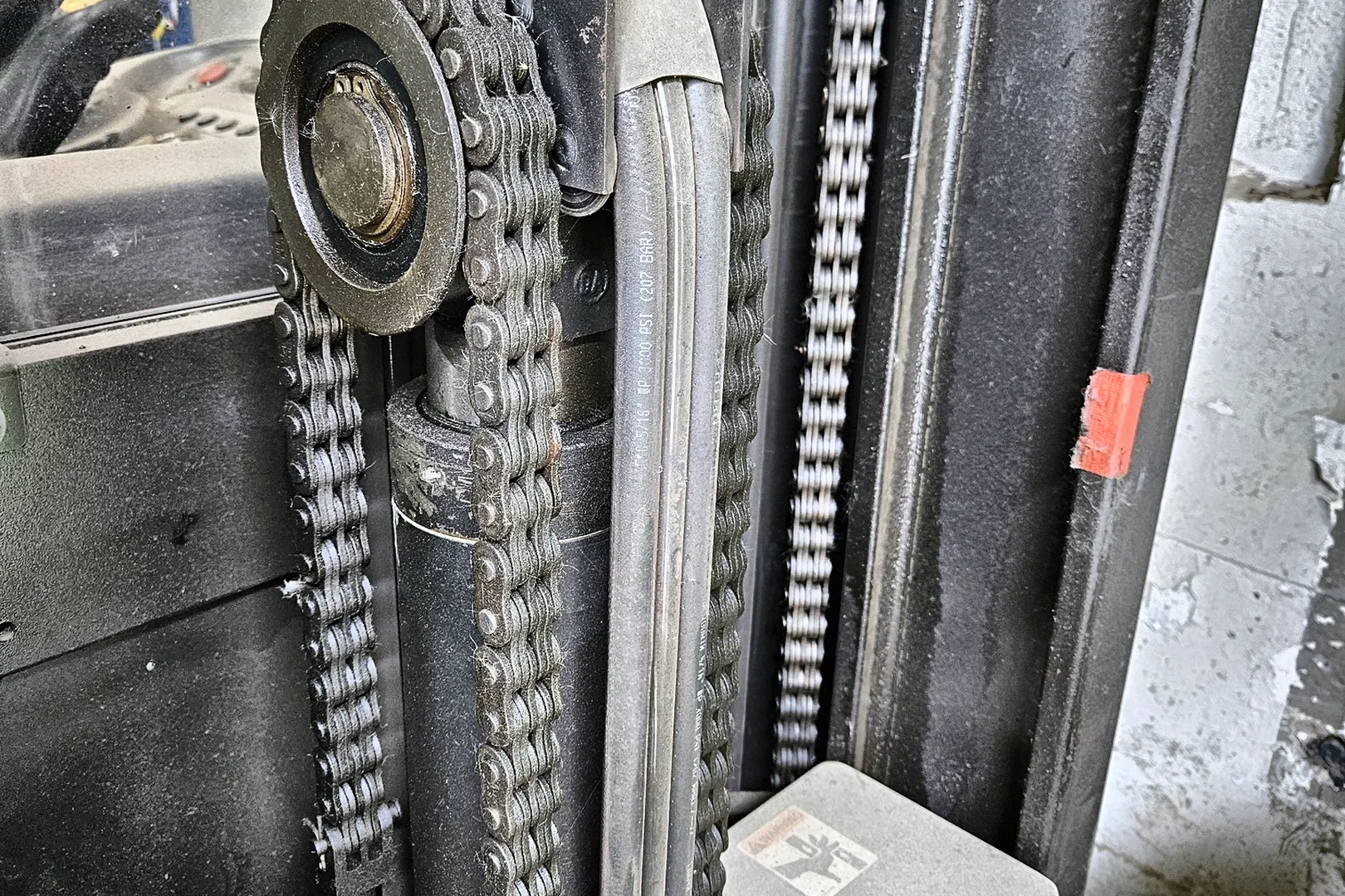 2009 CATERPILLAR NR4000P - view 12 of 16