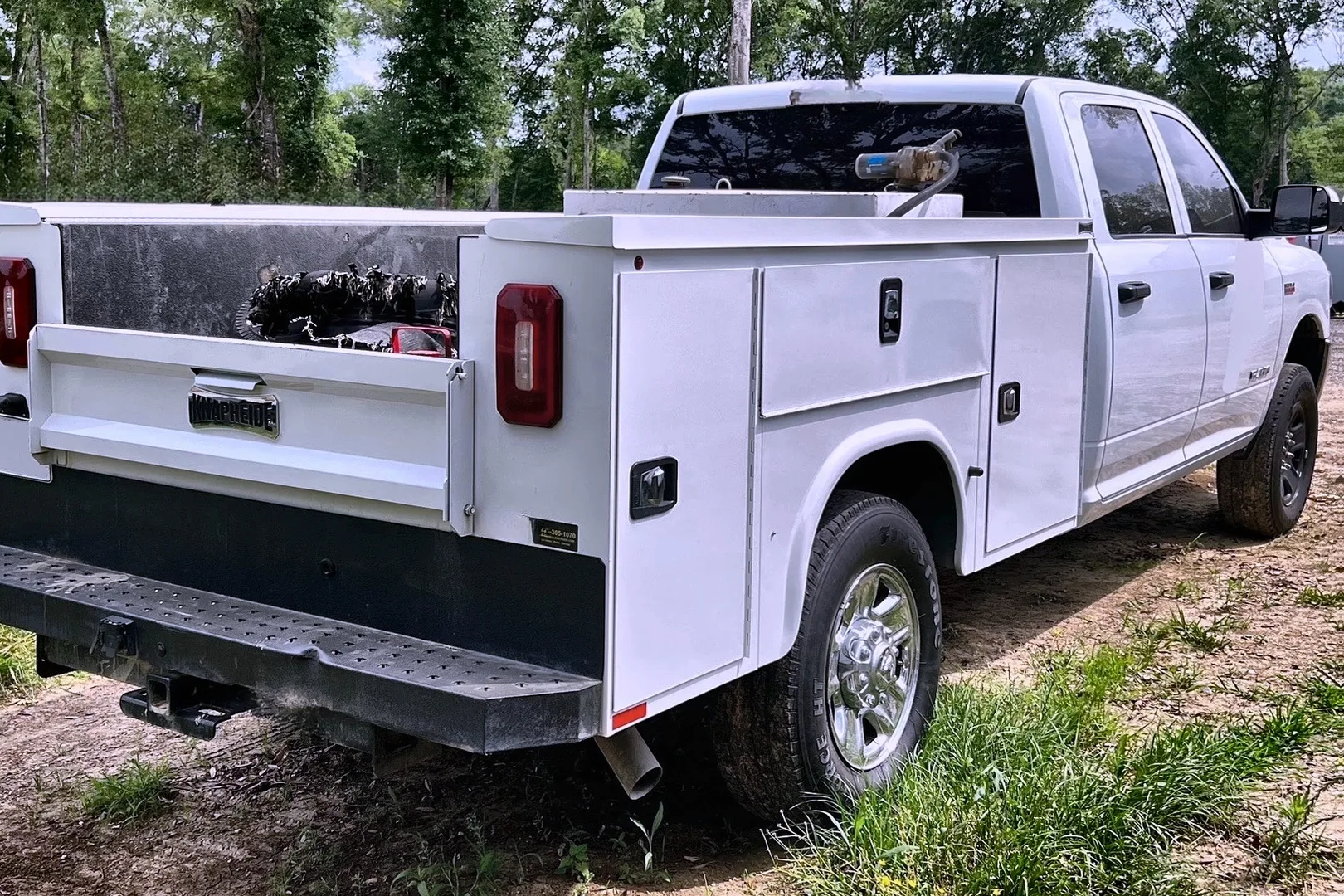 2022 RAM 3500 - view 10 of 20