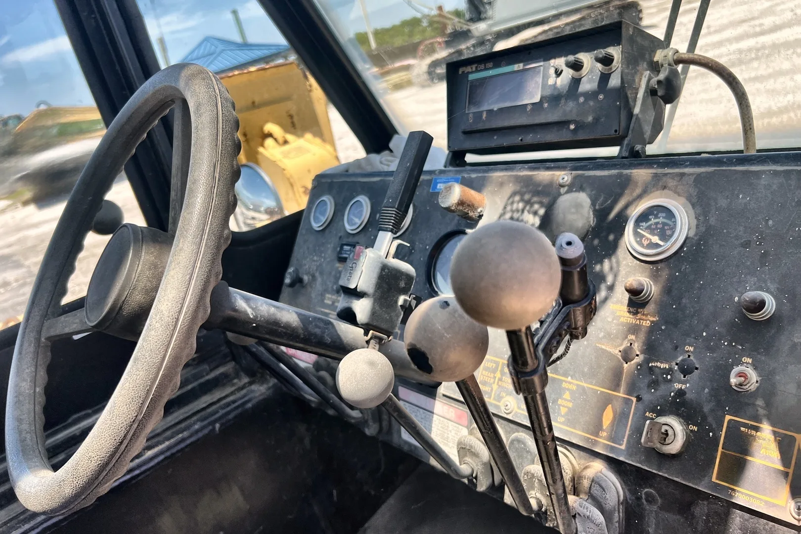 1998 GROVE RT58D - view 15 of 35