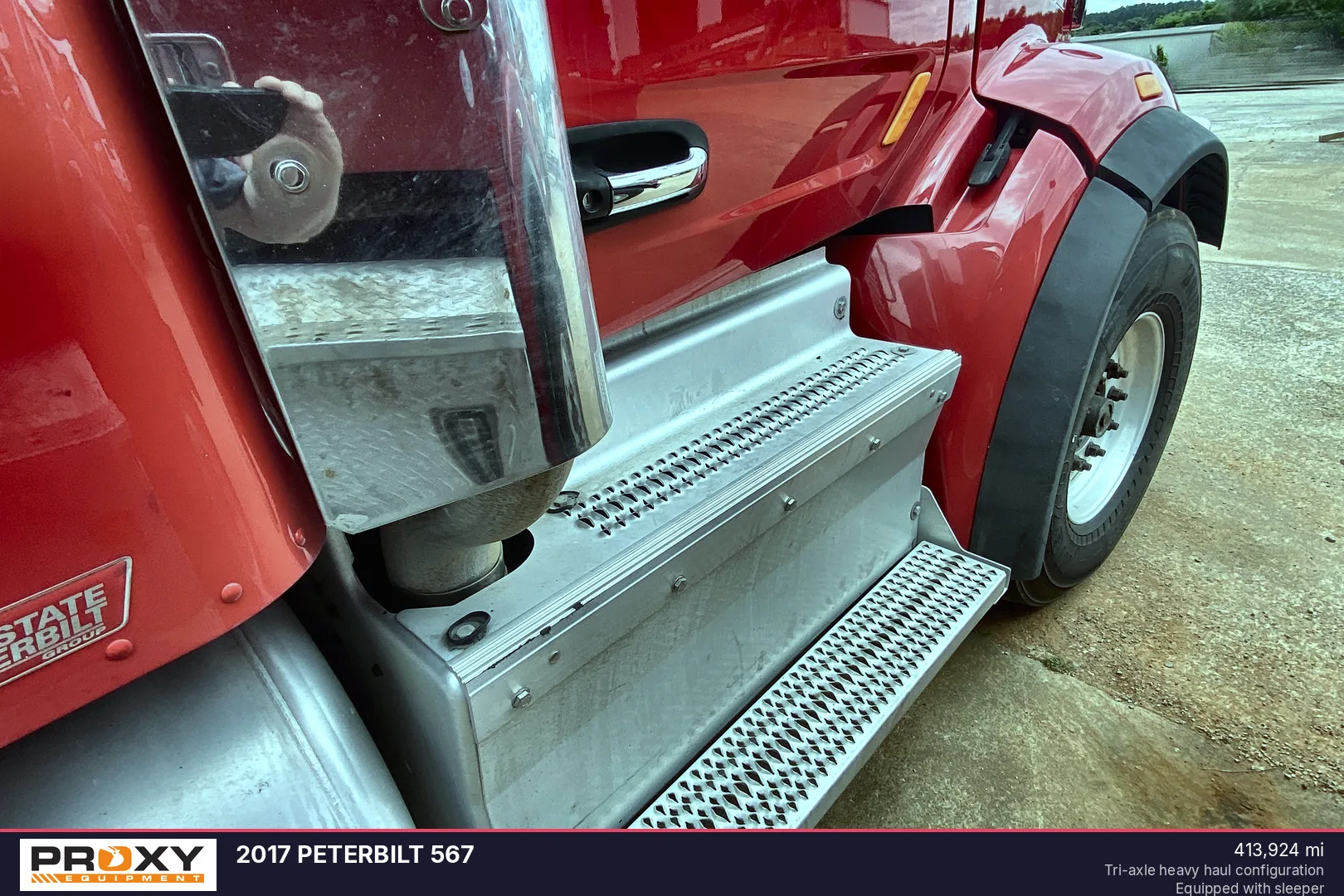 2017 PETERBILT 567 - view 3 of 34