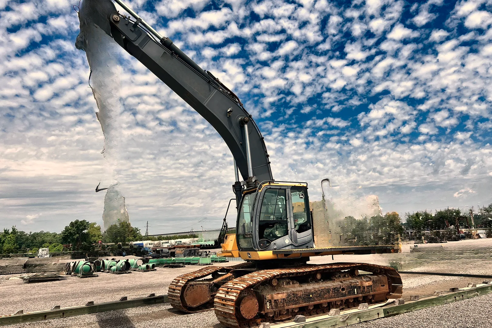 2011 DEERE 450D LC - view 7 of 48