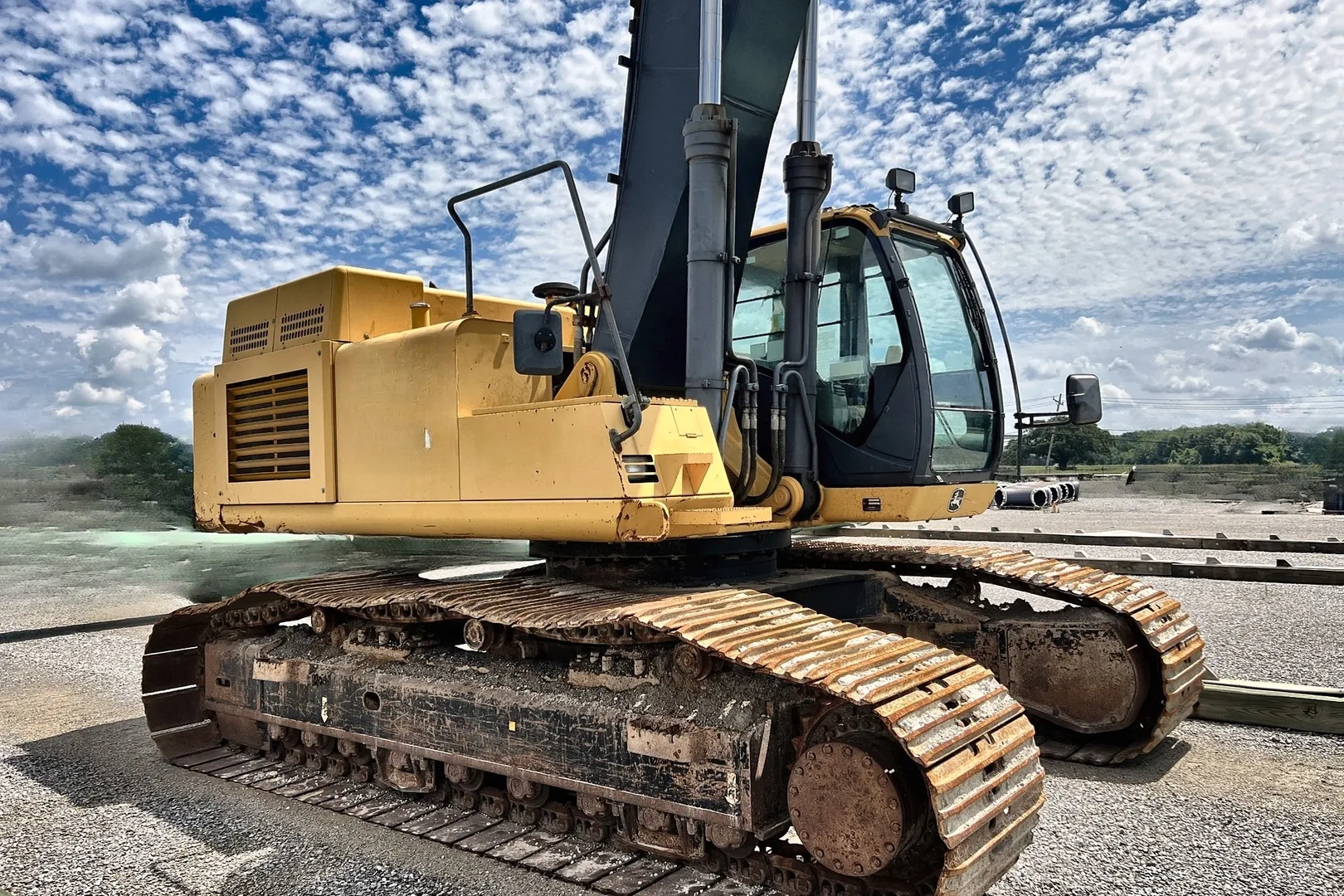 2011 DEERE 450D LC - view 11 of 48