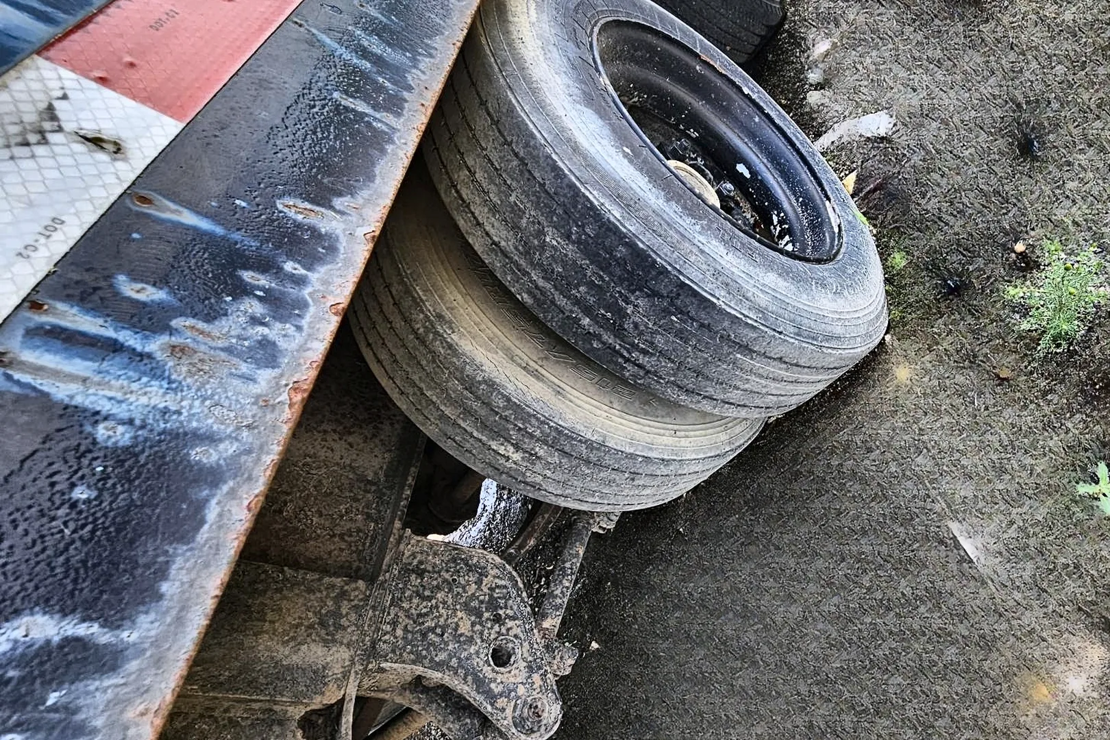 1997 INTERSTATE 46 TDL - view 15 of 24