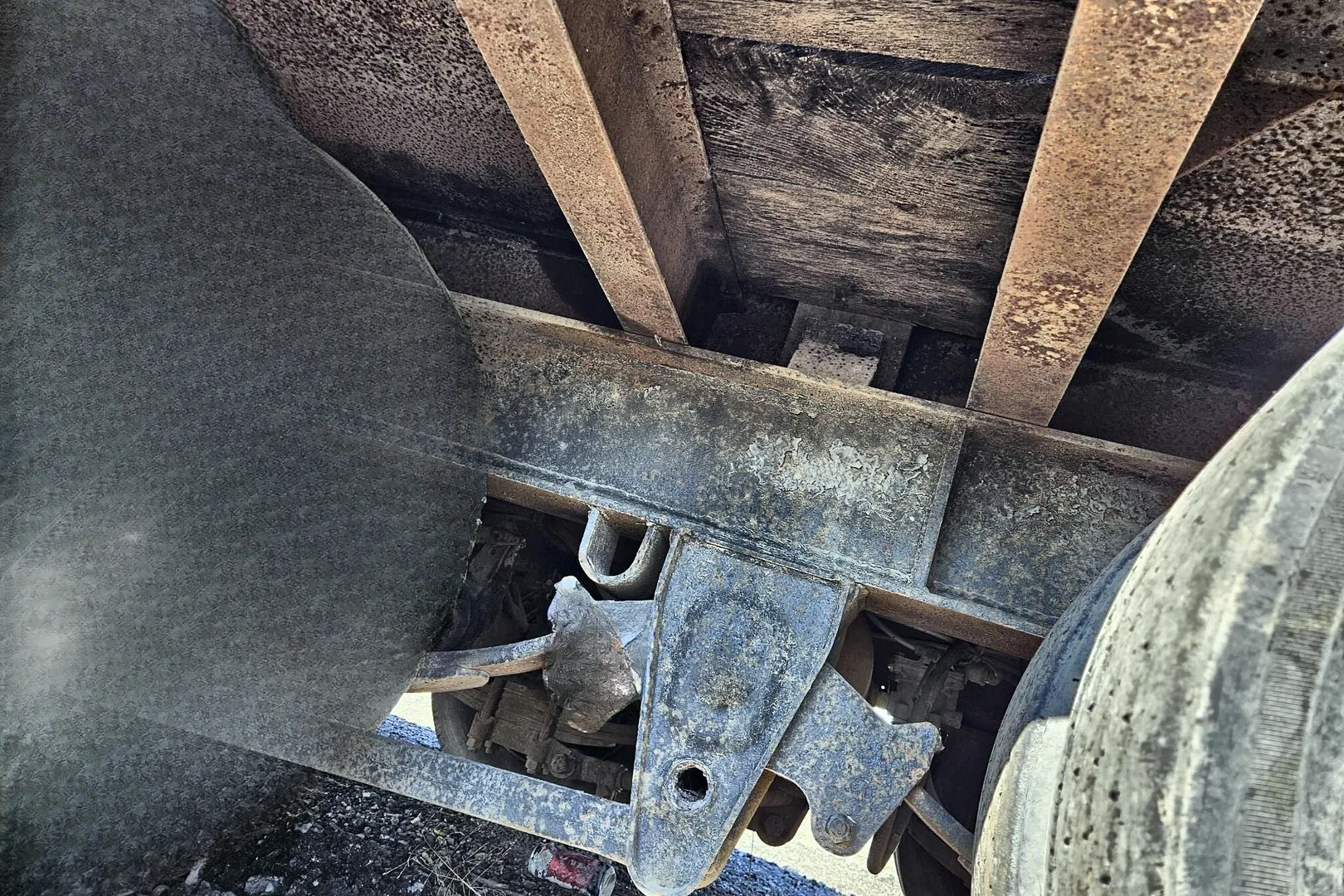 1997 INTERSTATE 46 TDL - view 18 of 24