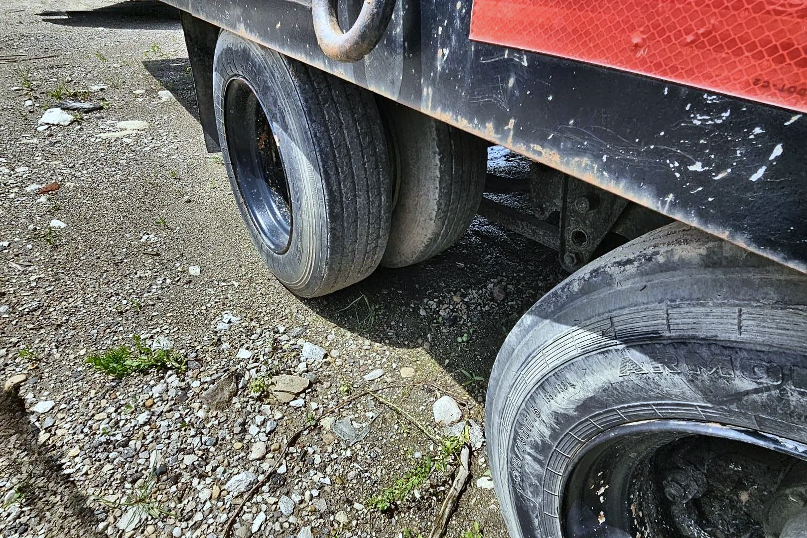 1997 INTERSTATE 46 TDL - view 19 of 24