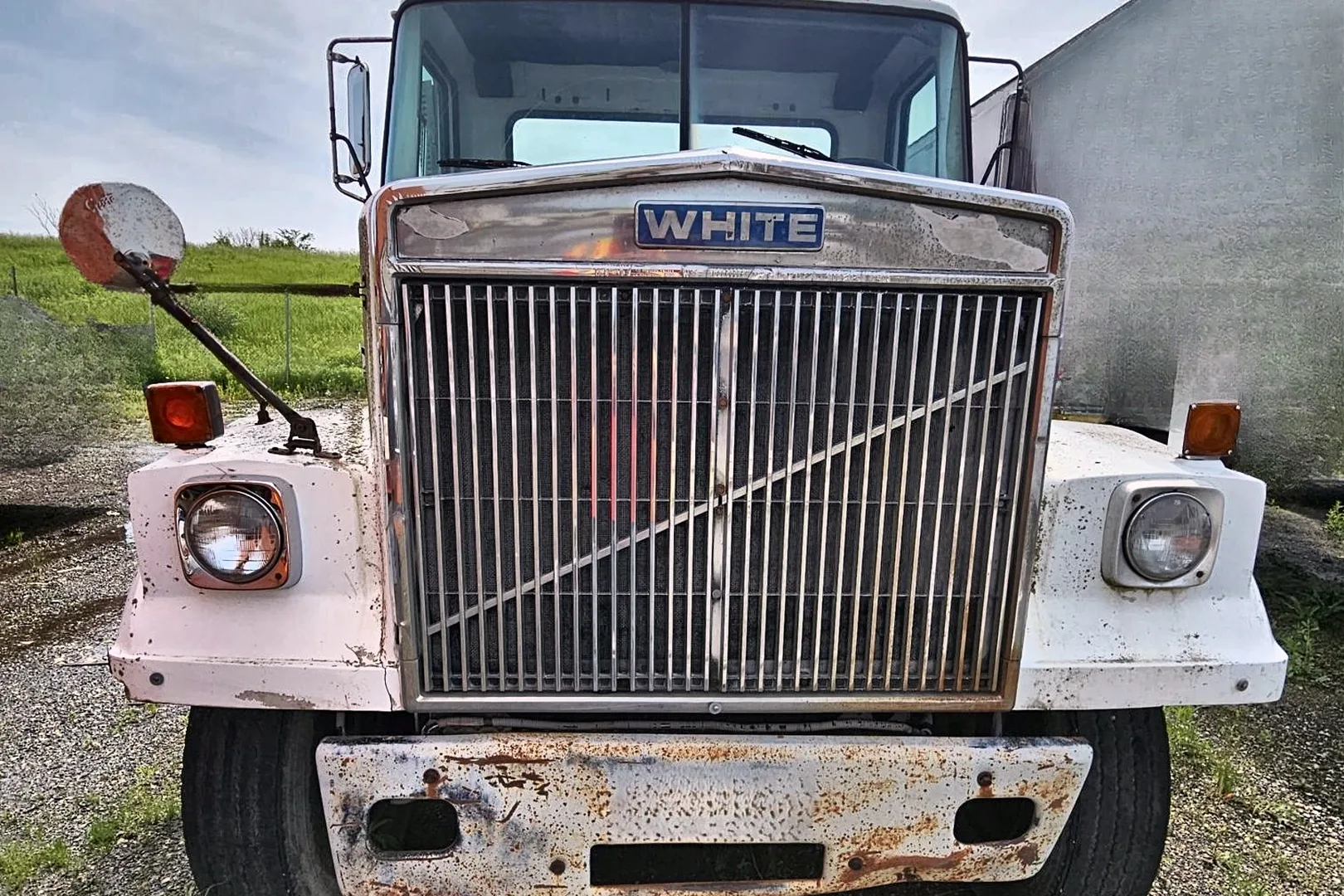 1985 WHITE/GMC 13932 - view 8 of 25