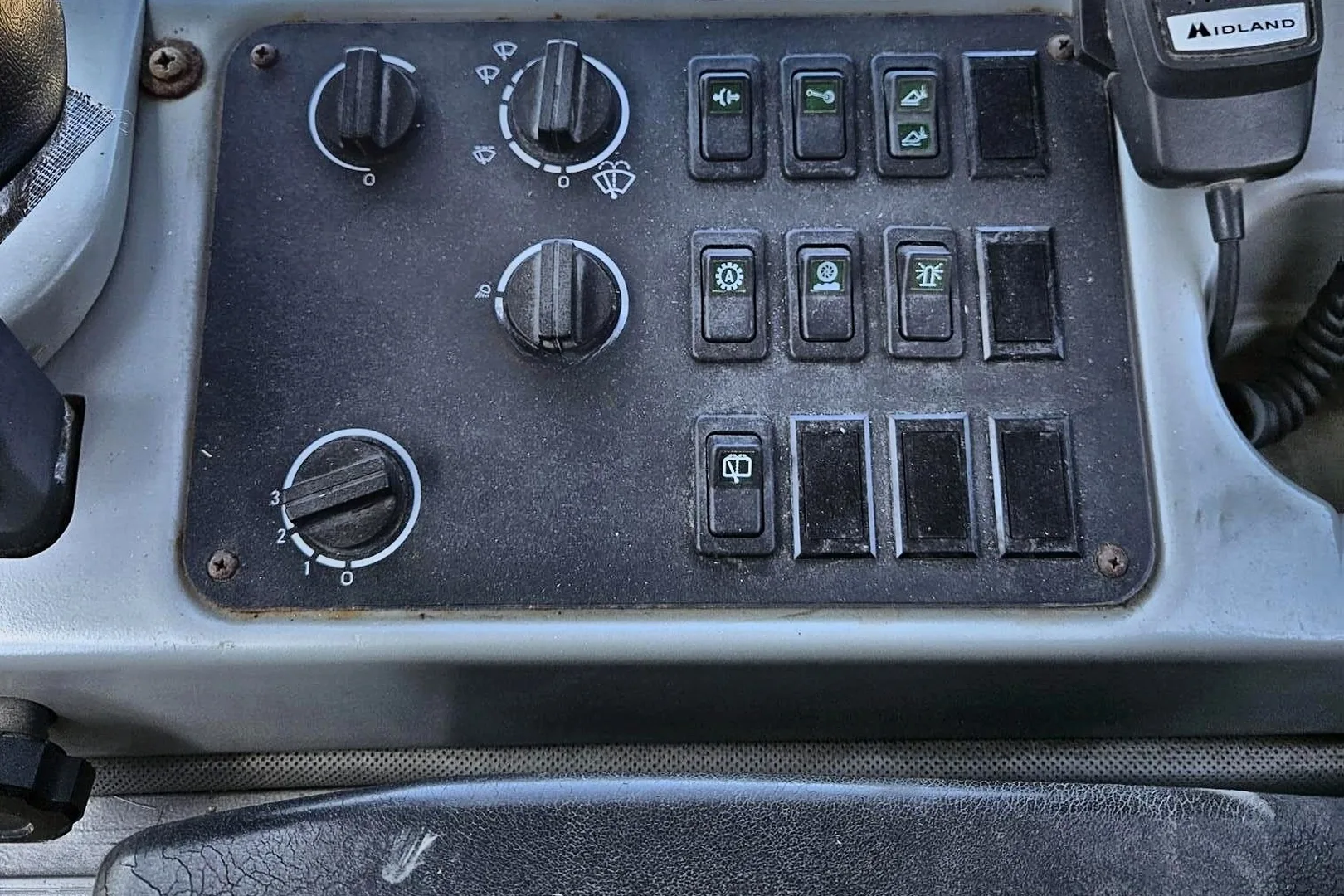 2000 CASE 621C - view 16 of 23