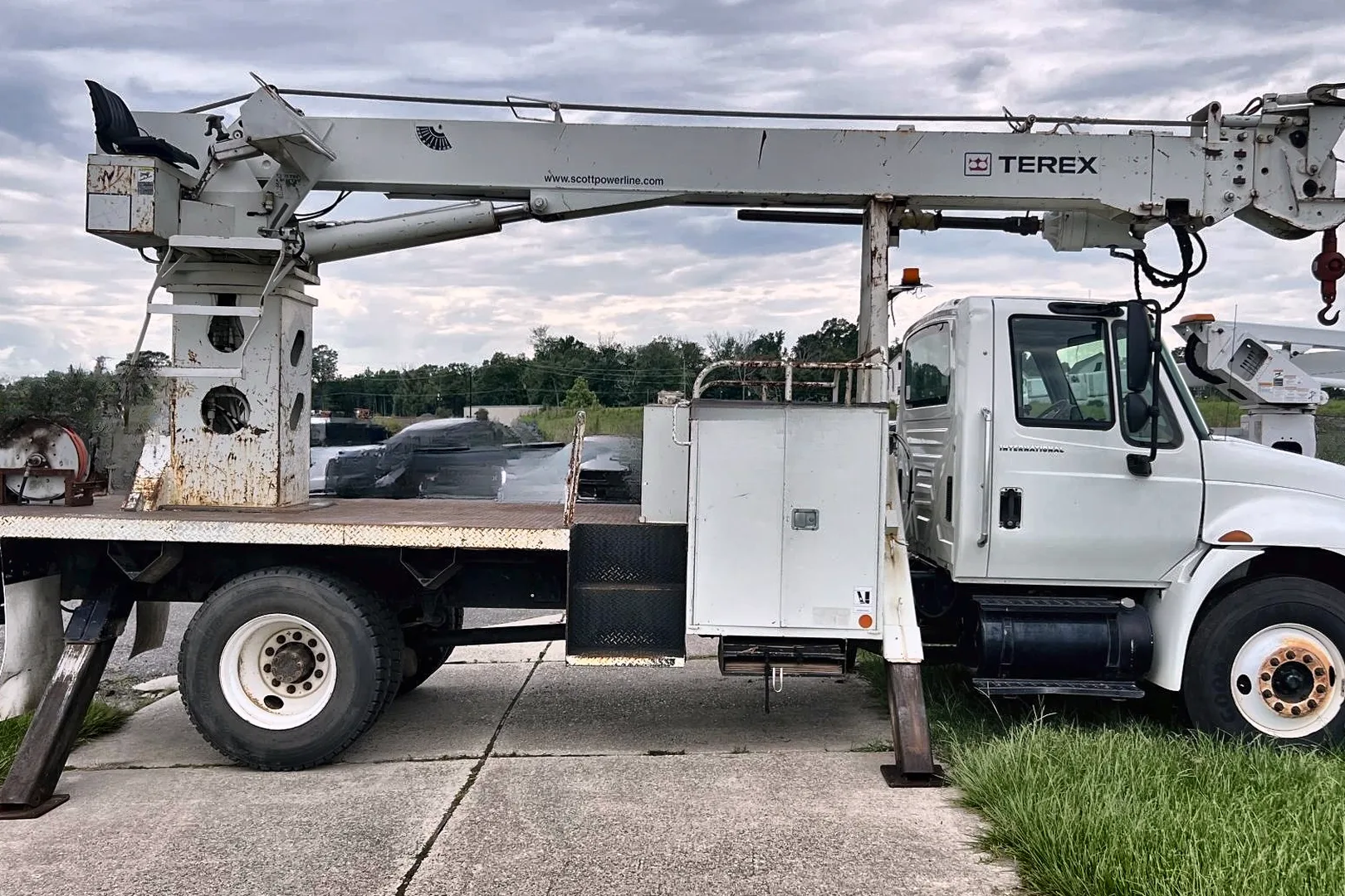 2007 INTERNATIONAL 4300 - view 7 of 45