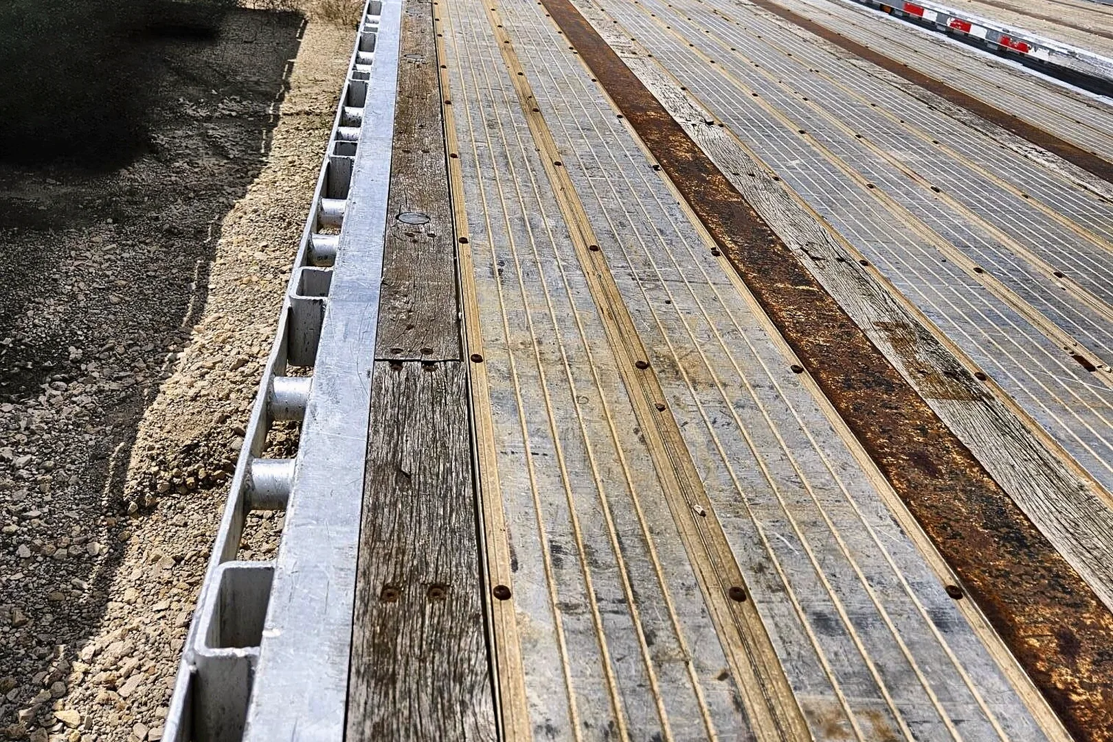 2012 TRANSCRAFT 53' DROP DECK - view 6 of 13