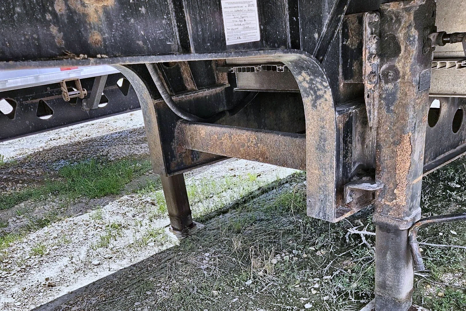 2012 TRANSCRAFT 53' DROP DECK - view 11 of 13