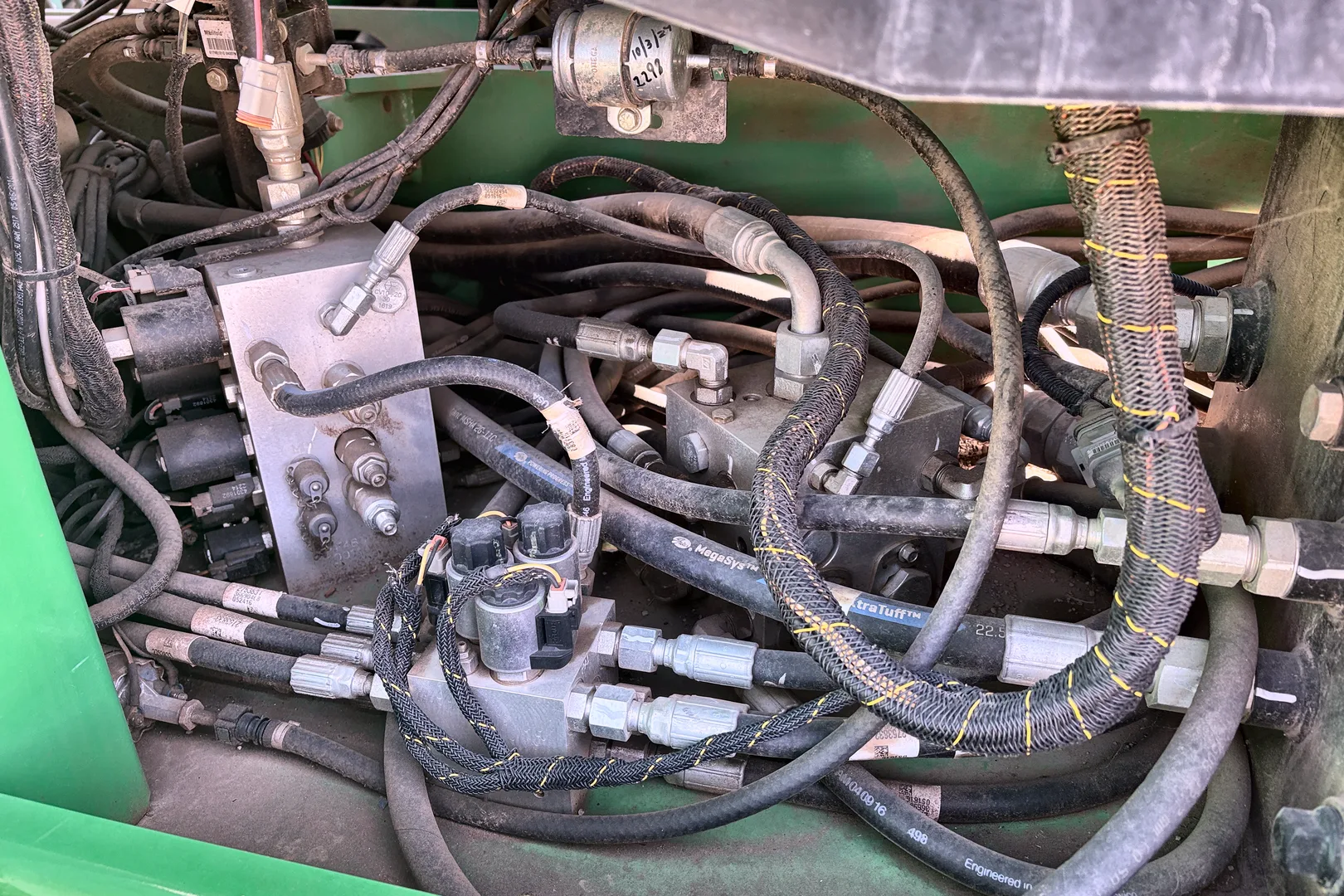 2016 JLG 4394RT - view 11 of 37